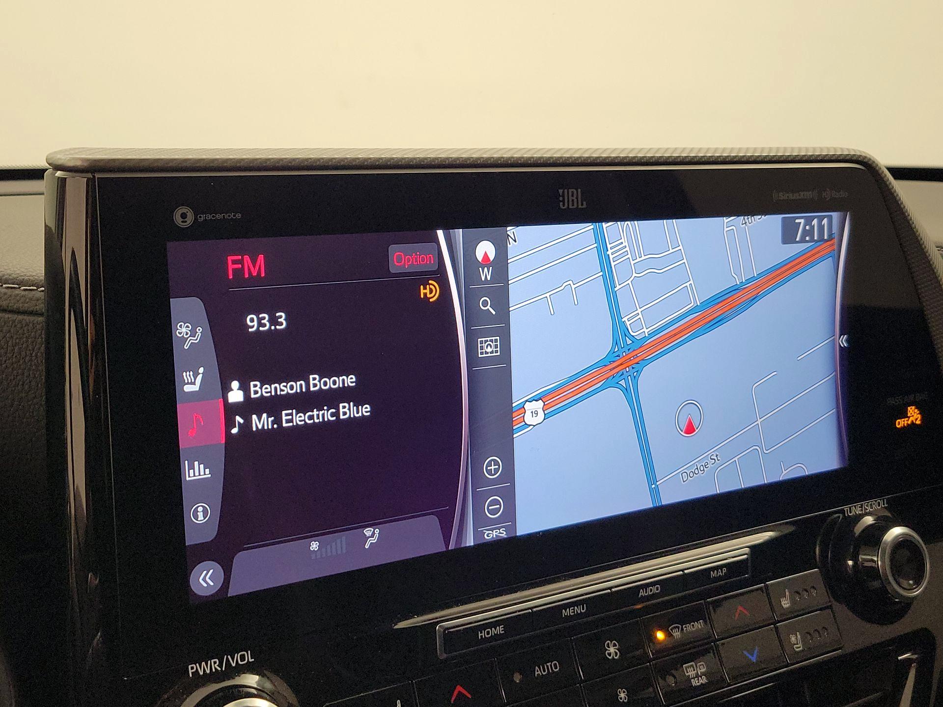 Thumbnail: 2020 Toyota Highlander - 14