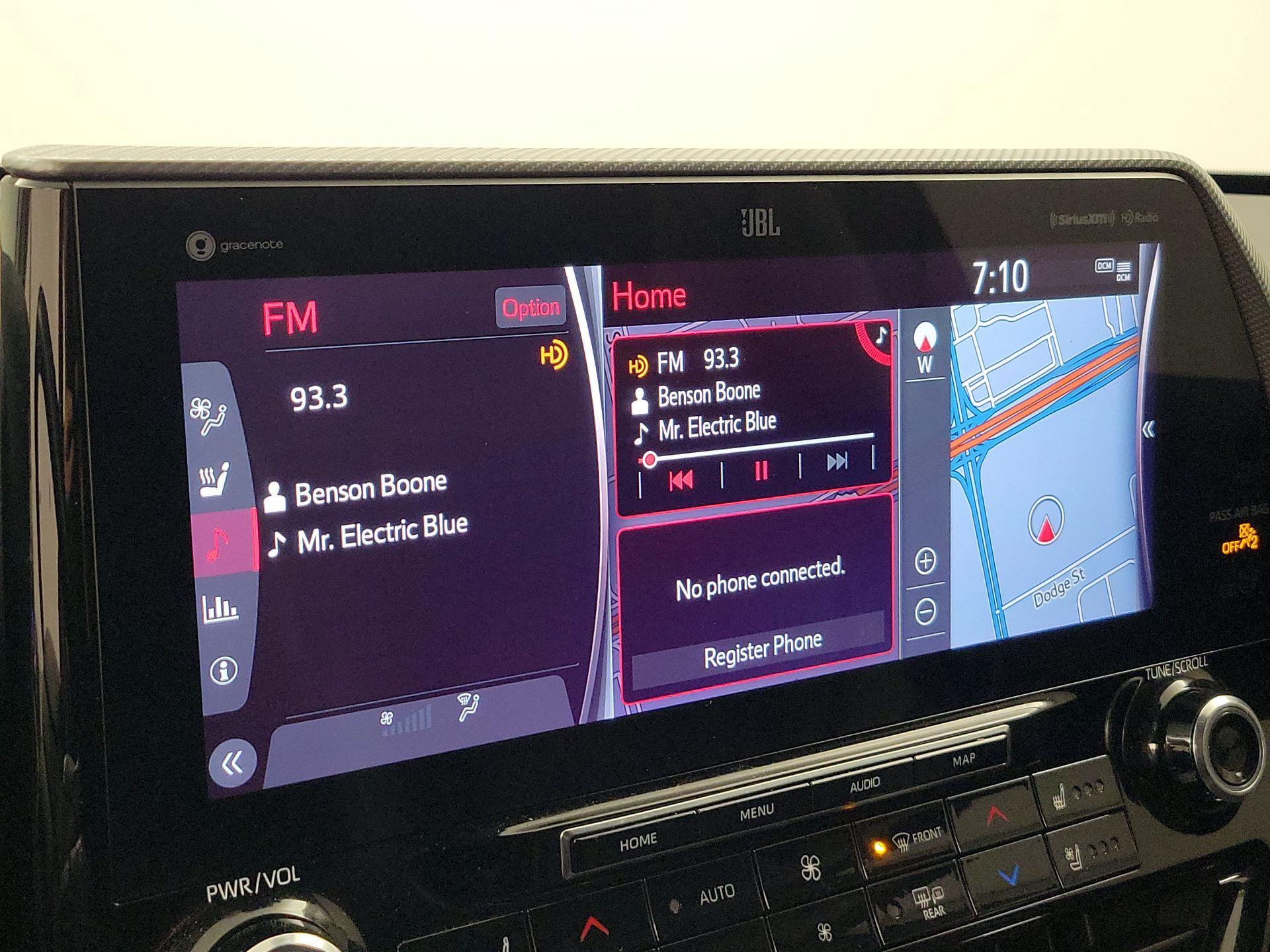 Thumbnail: 2020 Toyota Highlander - 16