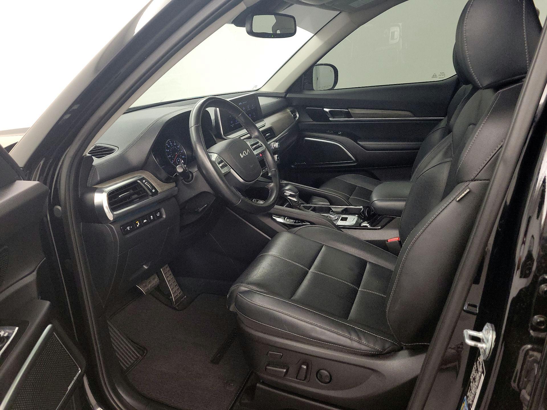 Thumbnail: 2022 Kia Telluride - 11