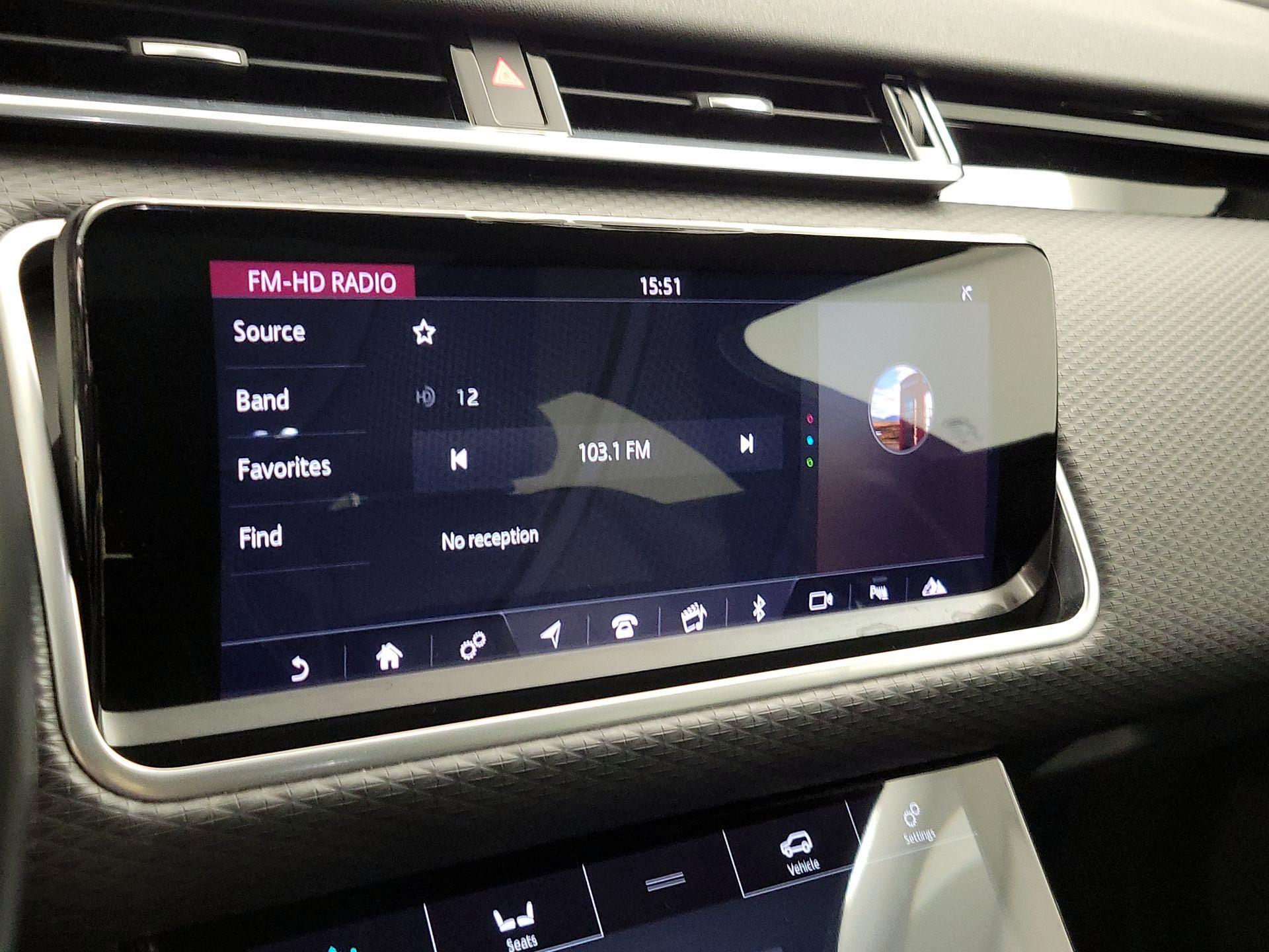 Thumbnail: 2018 Land Rover Range Rover Velar - 16