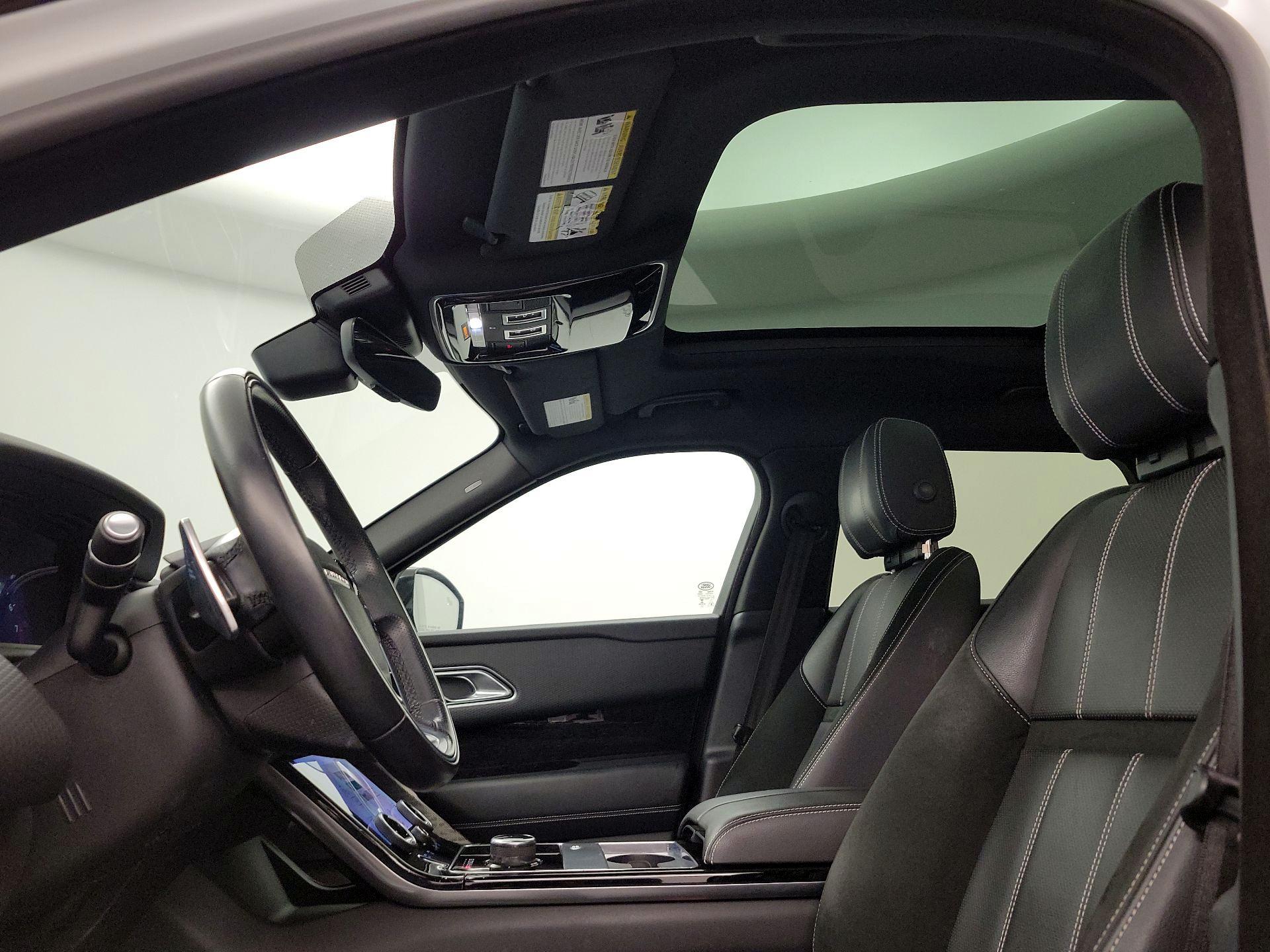 Thumbnail: 2018 Land Rover Range Rover Velar - 20