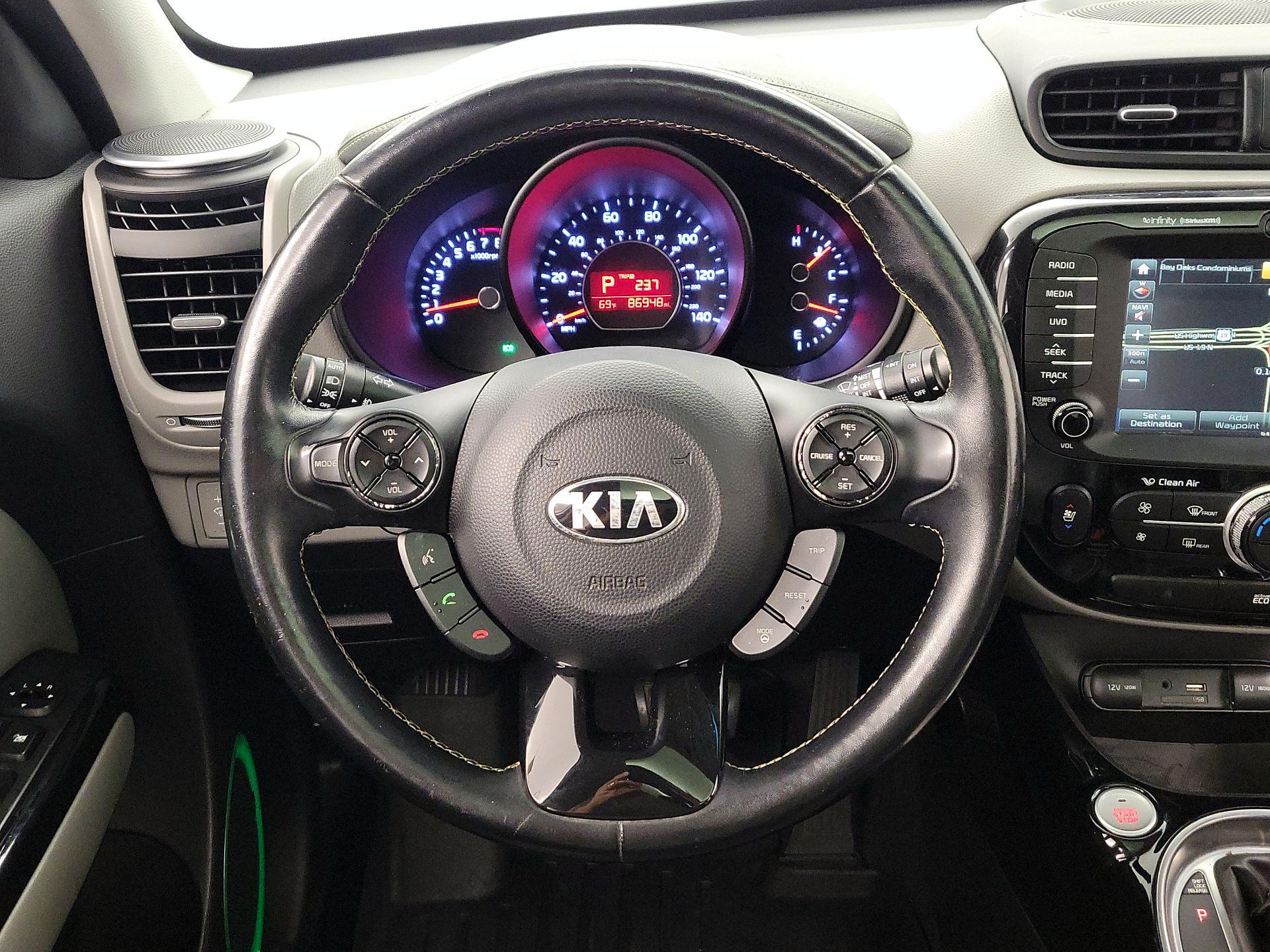 Thumbnail: 2016 Kia Soul - 10