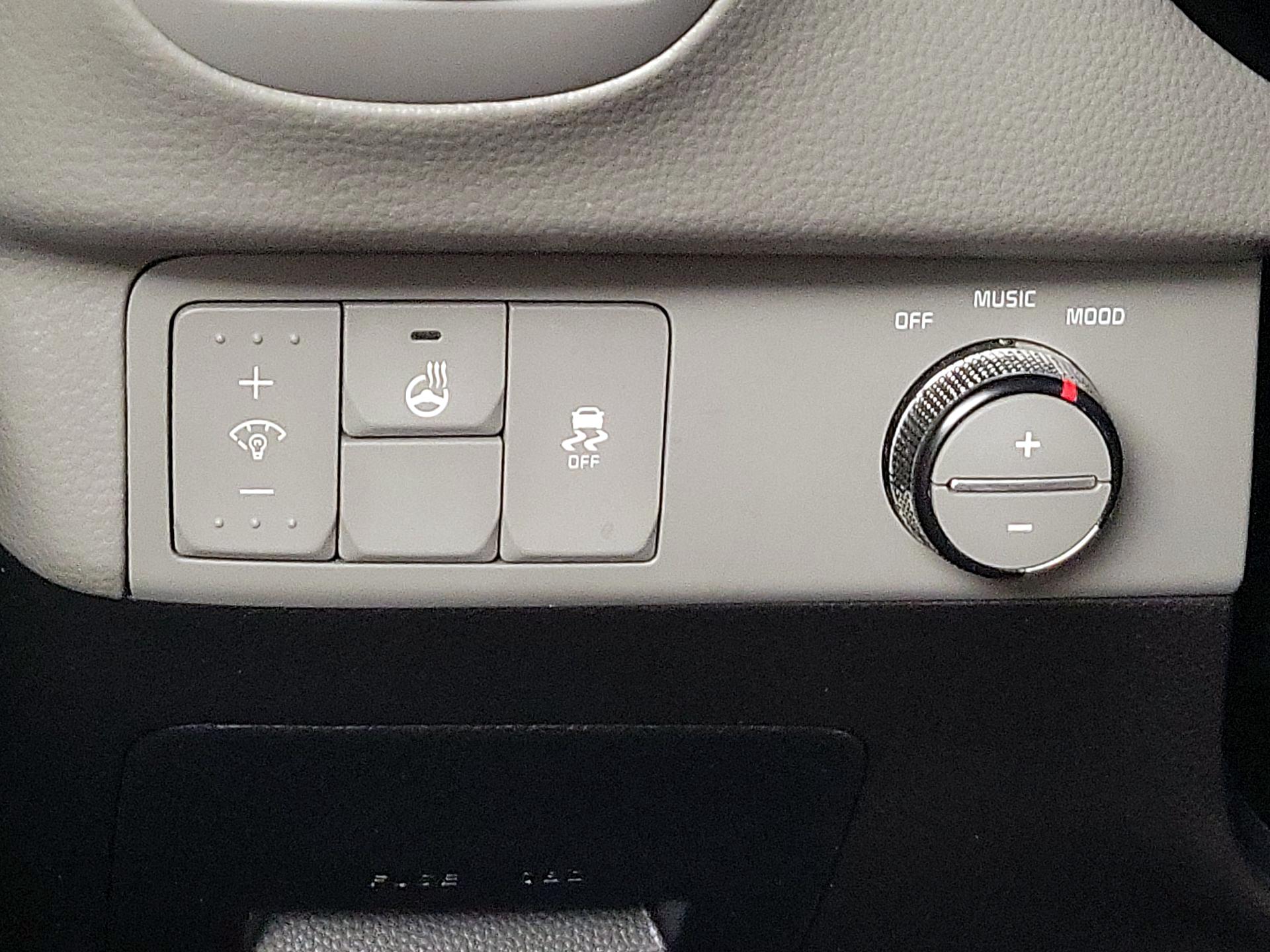 Thumbnail: 2016 Kia Soul - 13
