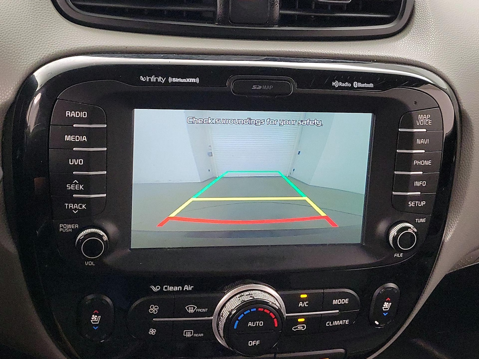 2016 Kia Soul + - Photo 16