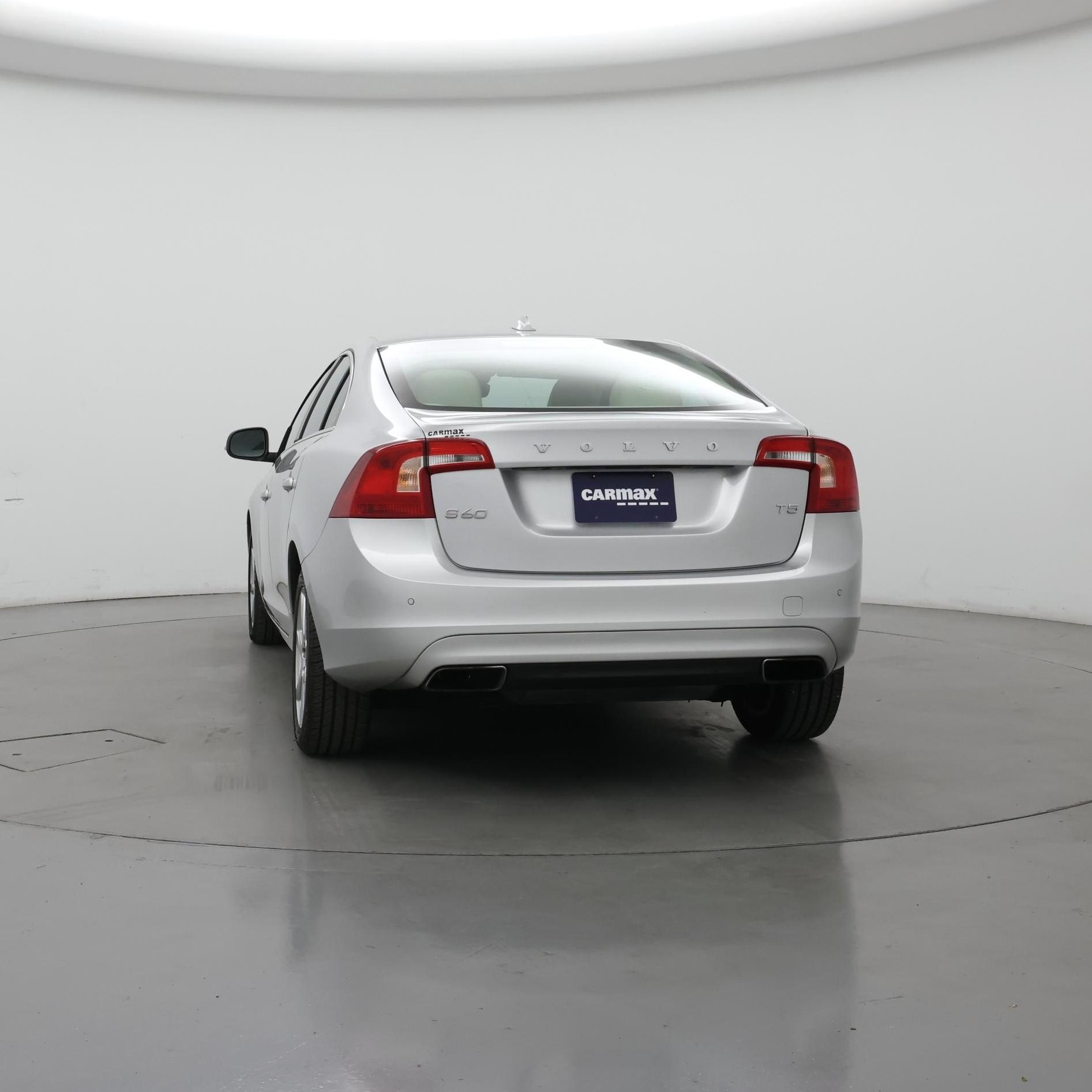 Thumbnail: 2016 Volvo S60 - 6