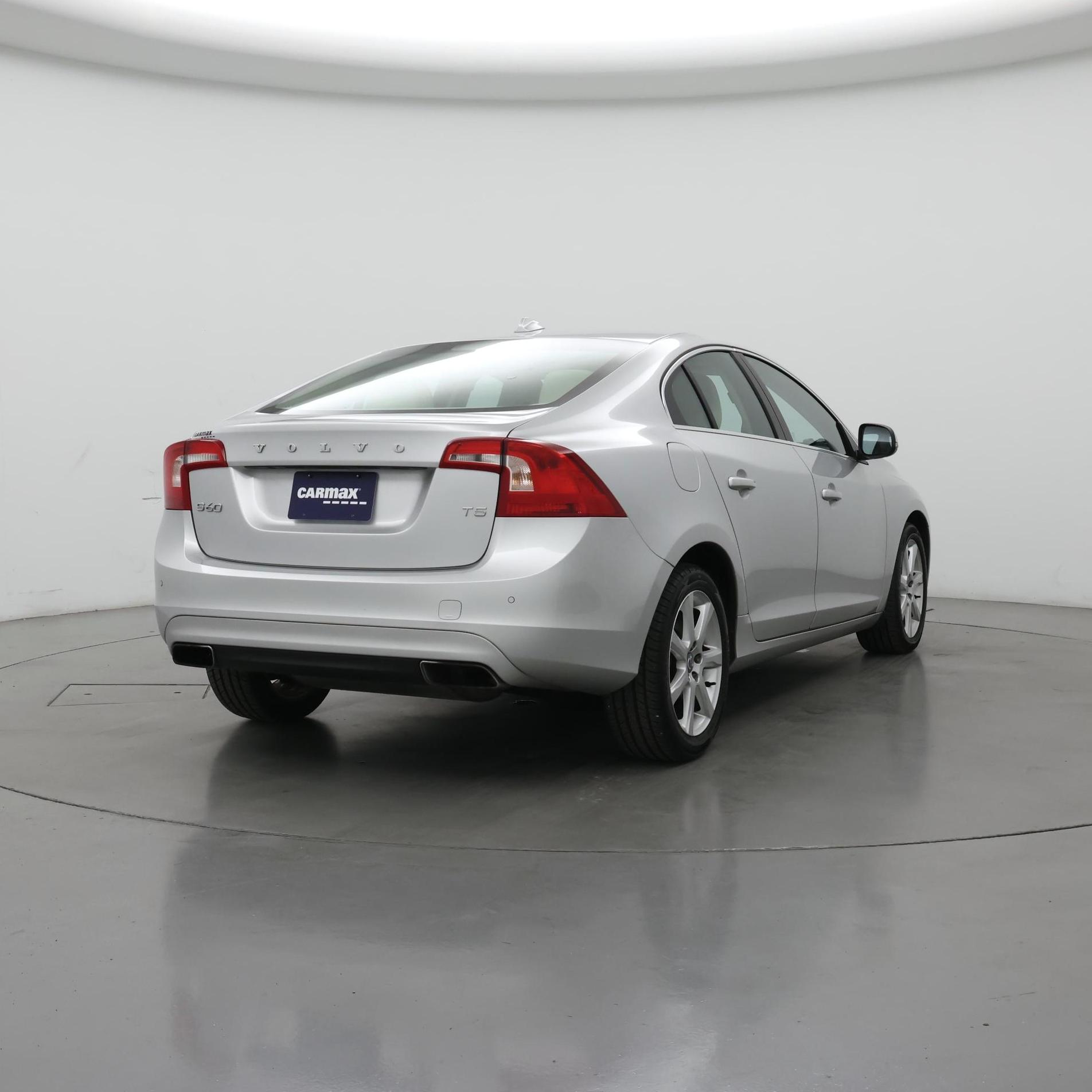 Thumbnail: 2016 Volvo S60 - 8