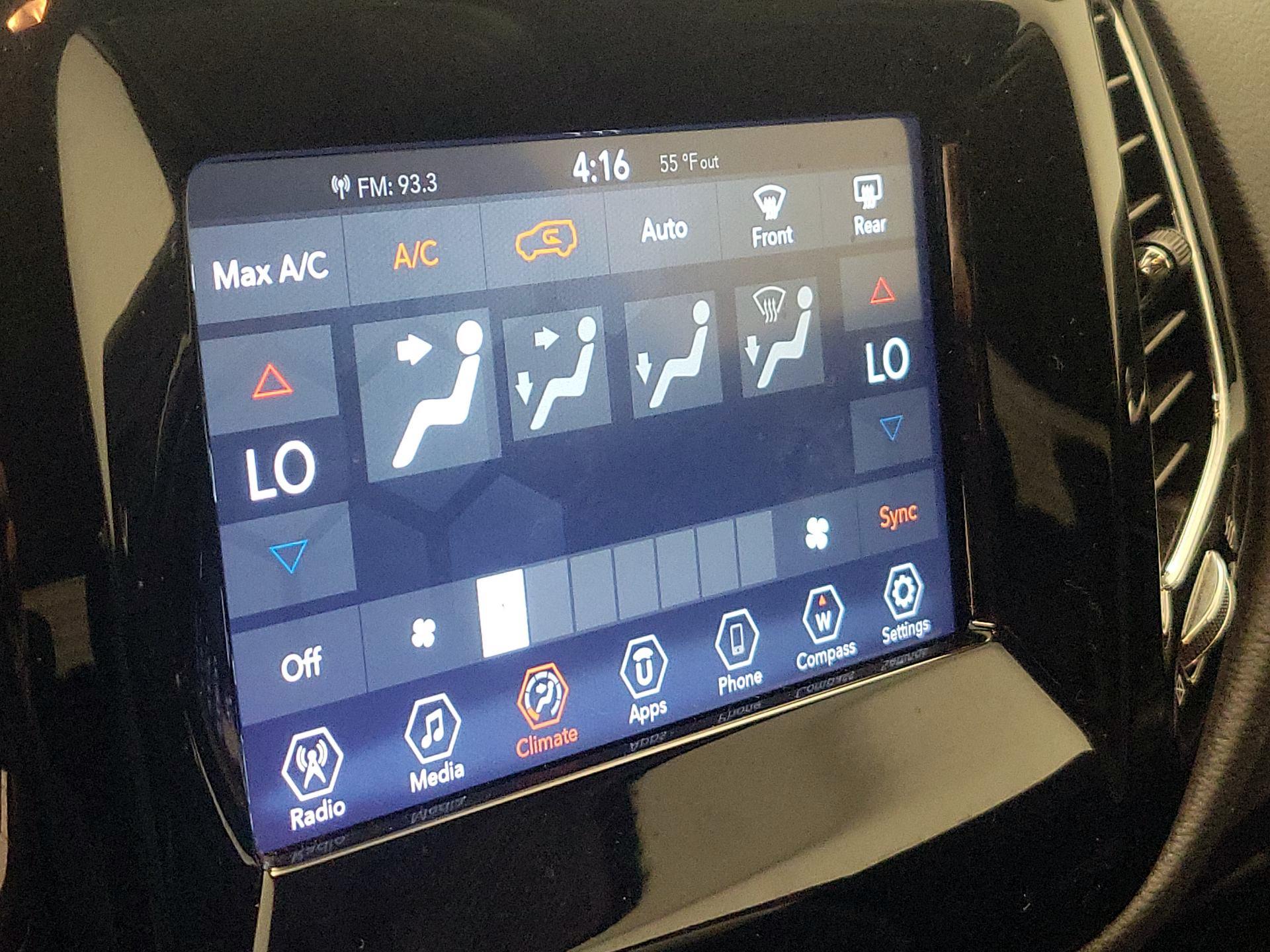 Thumbnail: 2021 Jeep Compass - 16