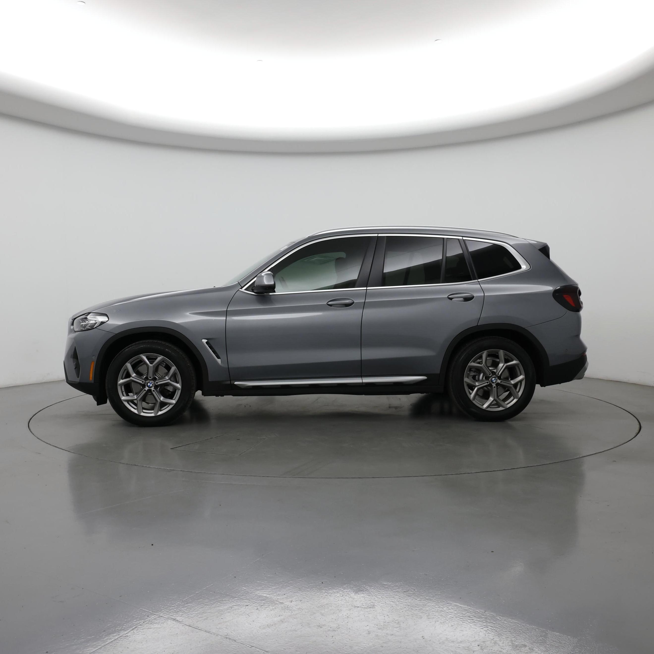 Thumbnail: 2023 BMW X3 - 3