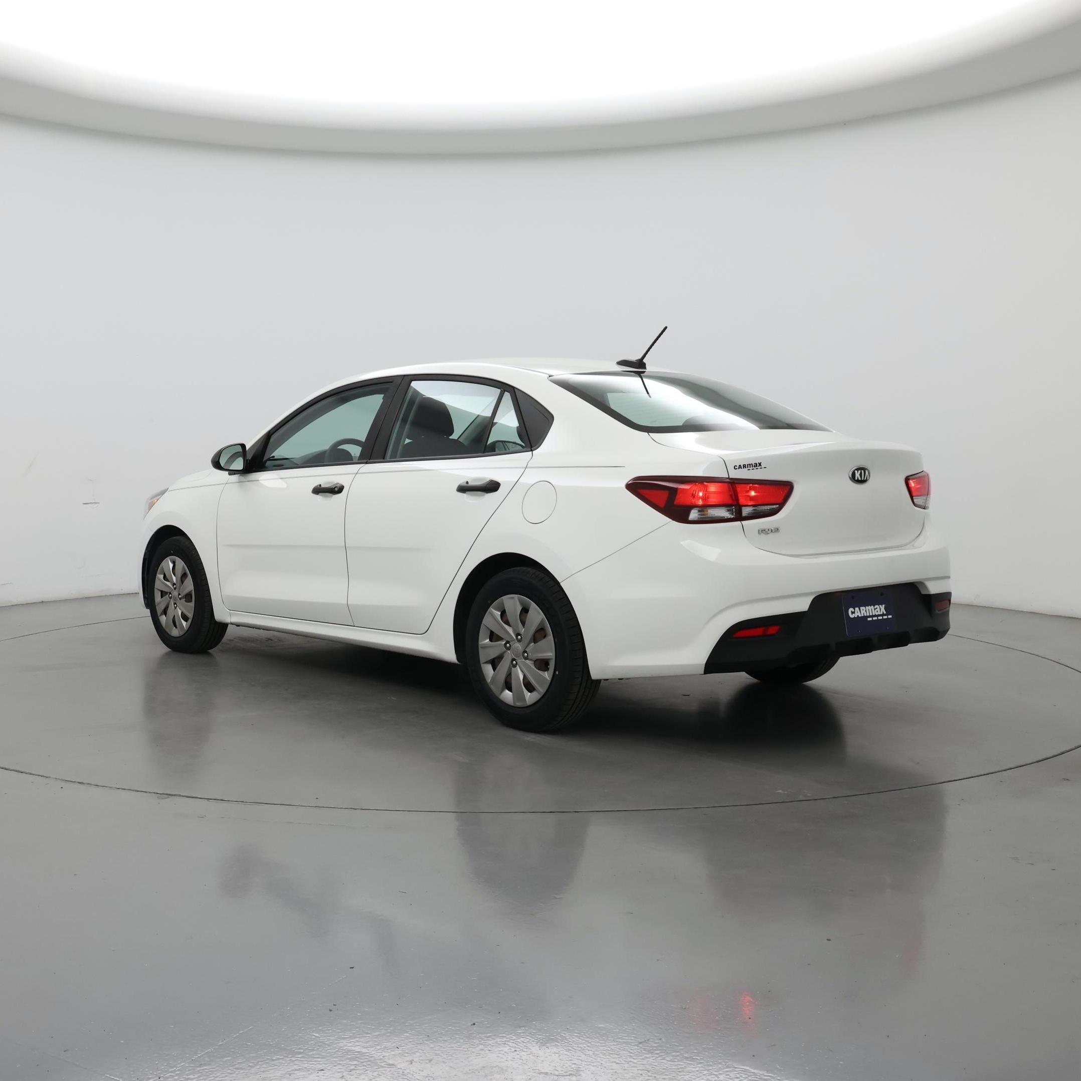 Thumbnail: 2018 Kia Rio - 2