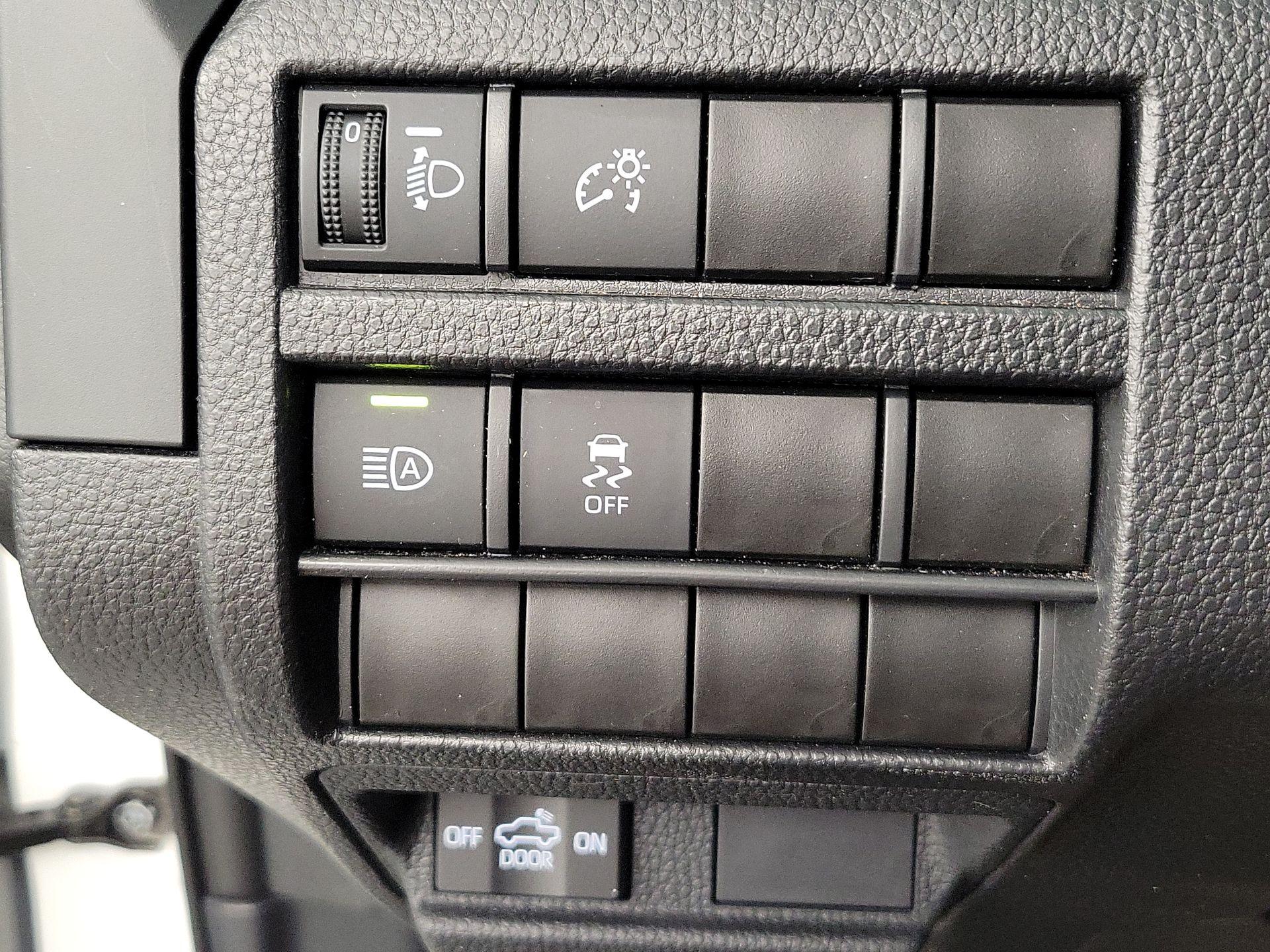 Thumbnail: 2024 Toyota Tacoma - 13