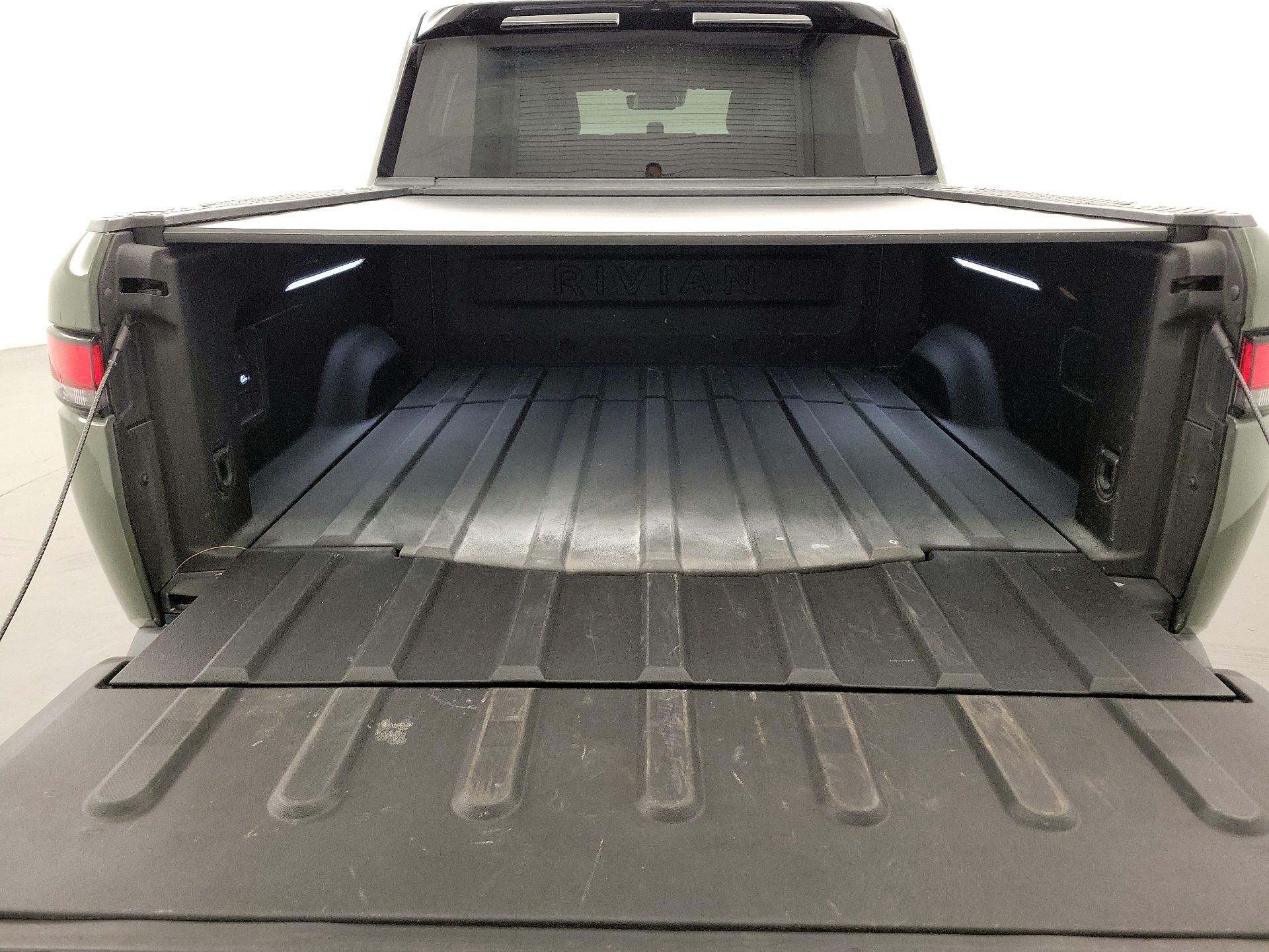 Thumbnail: 2022 Rivian R1T - 20