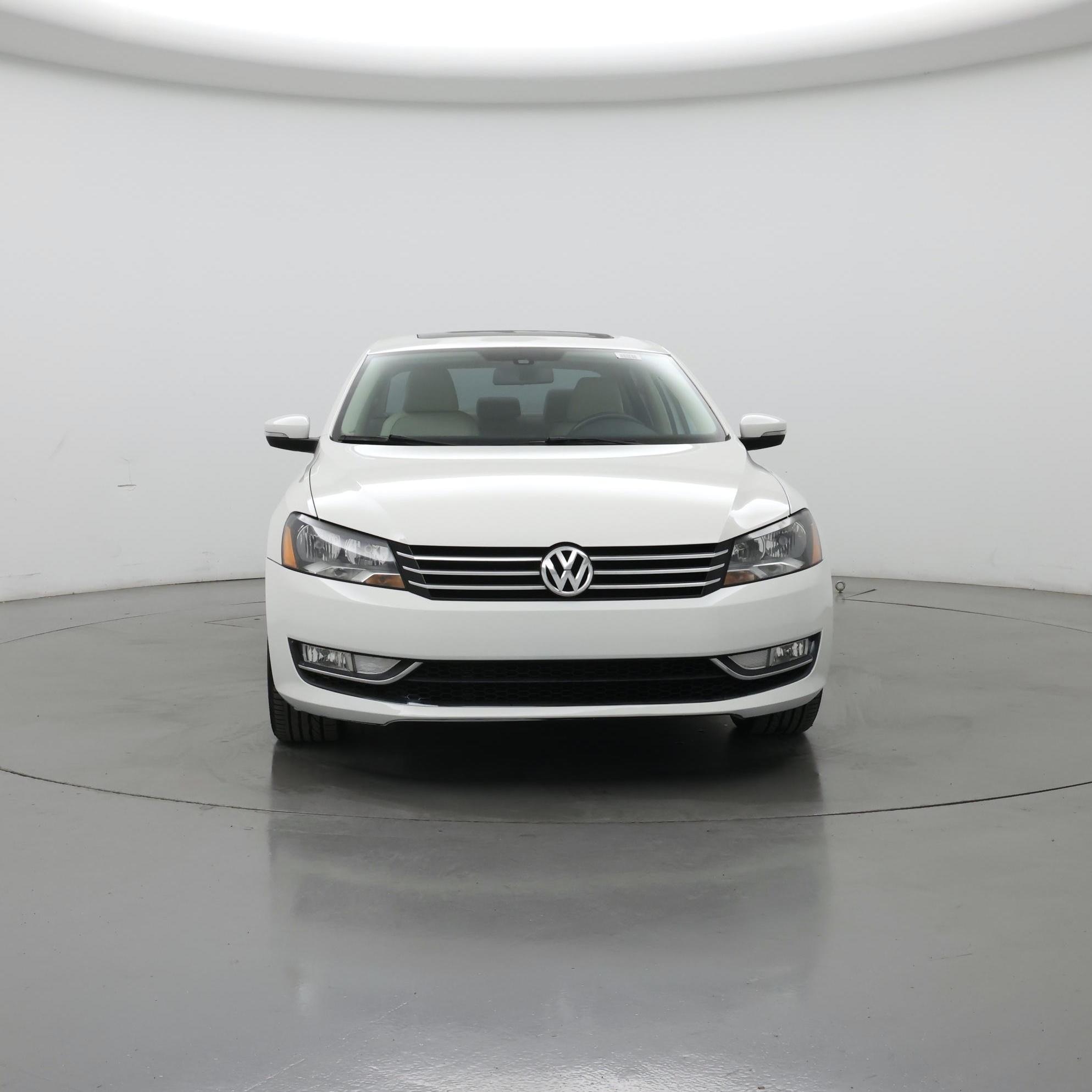 Thumbnail: 2015 Volkswagen Passat - 5