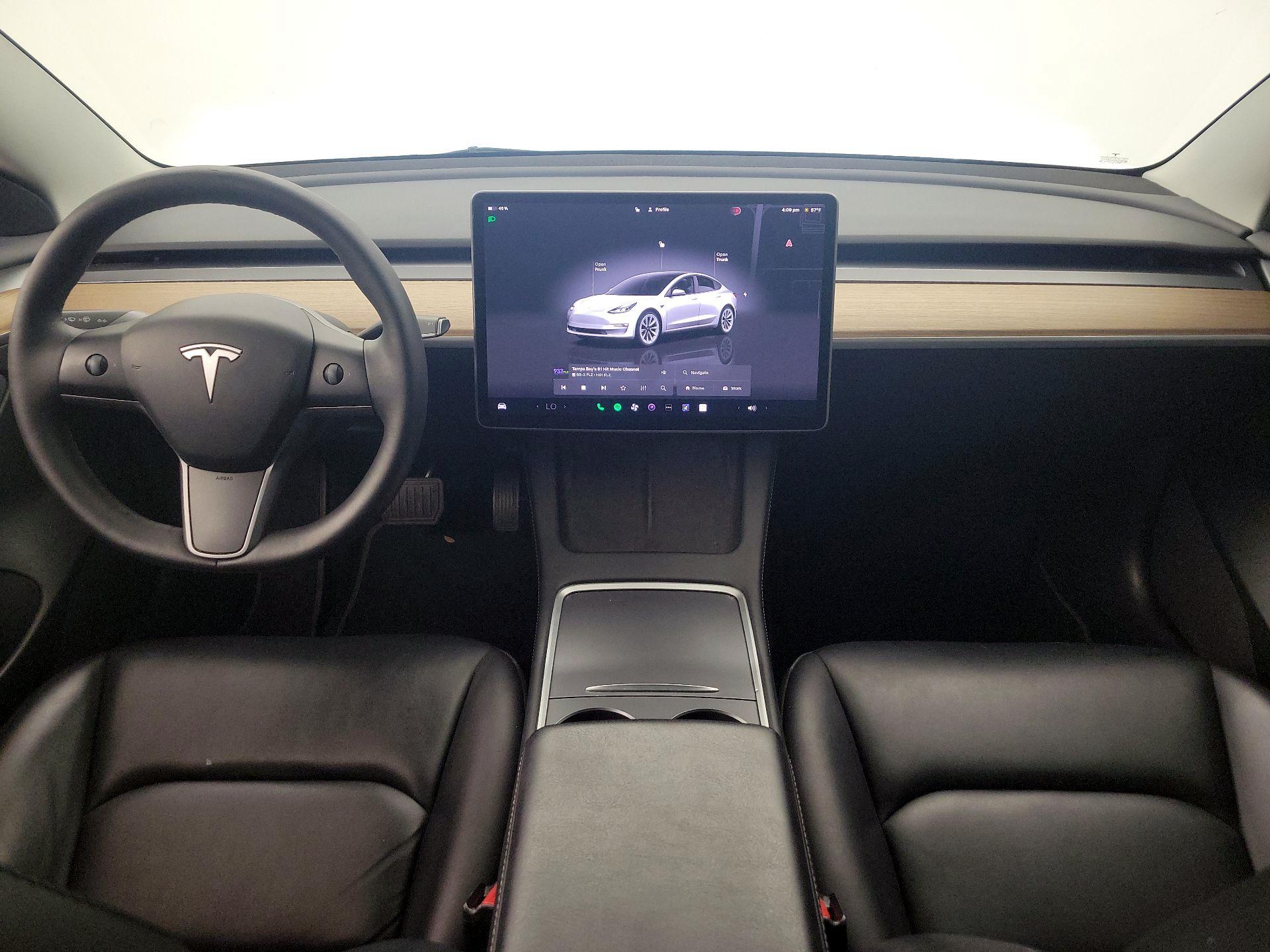 Thumbnail: 2023 Tesla Model 3 - 9