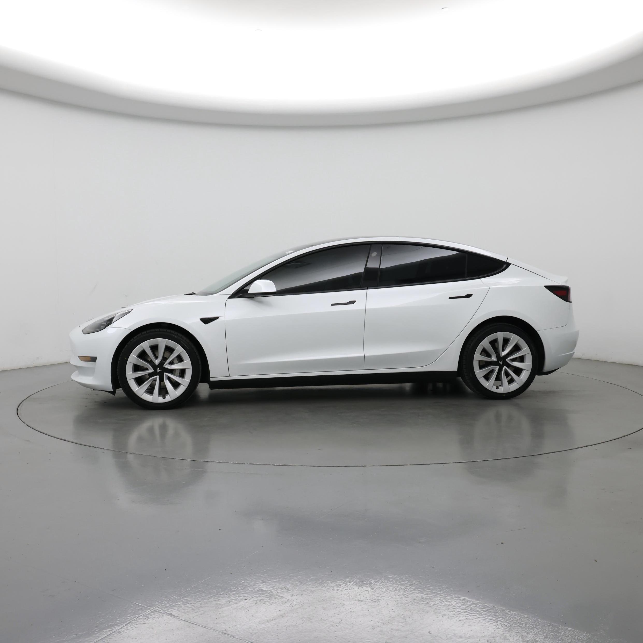 Thumbnail: 2023 Tesla Model 3 - 3