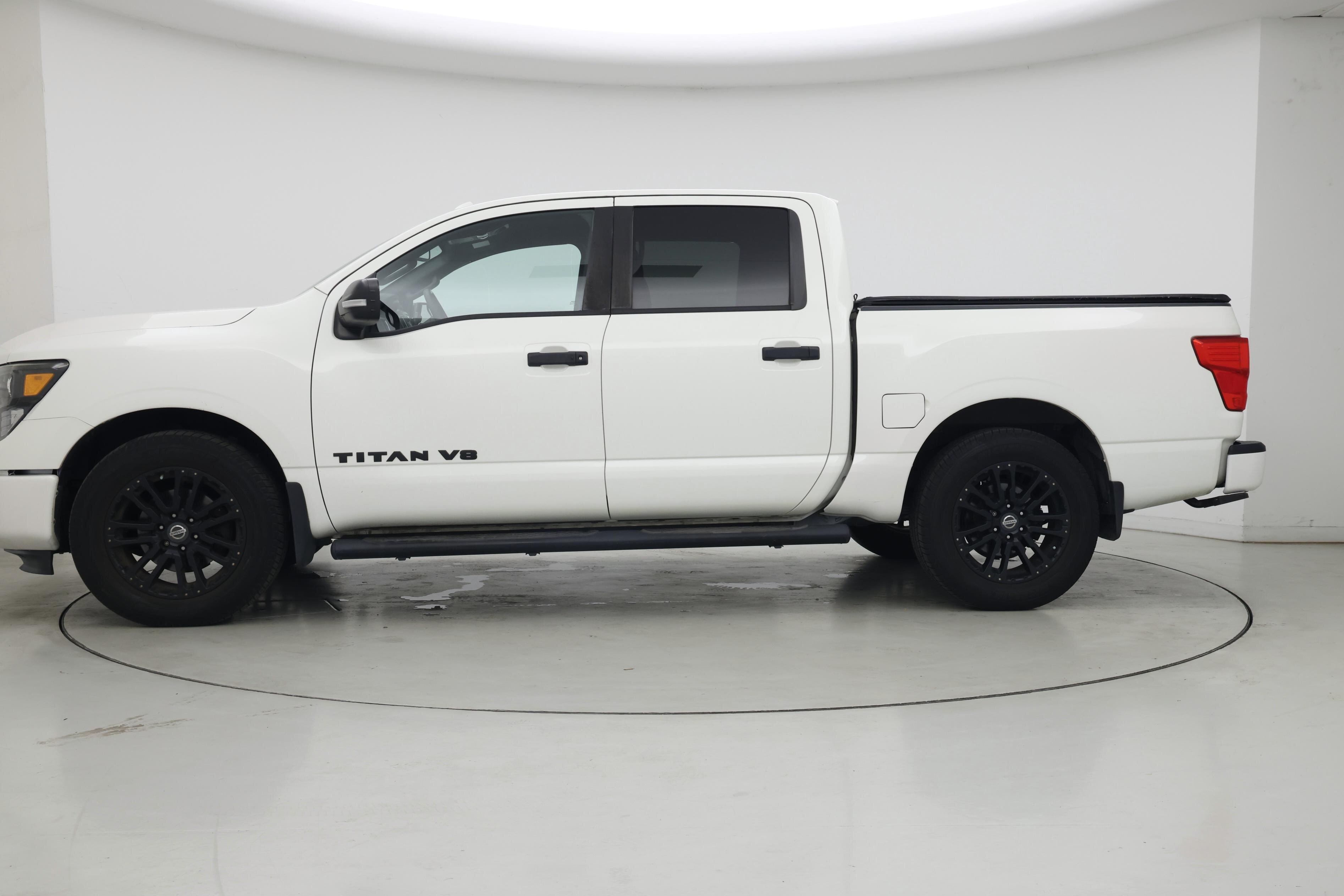 Thumbnail: 2018 Nissan Titan - 3
