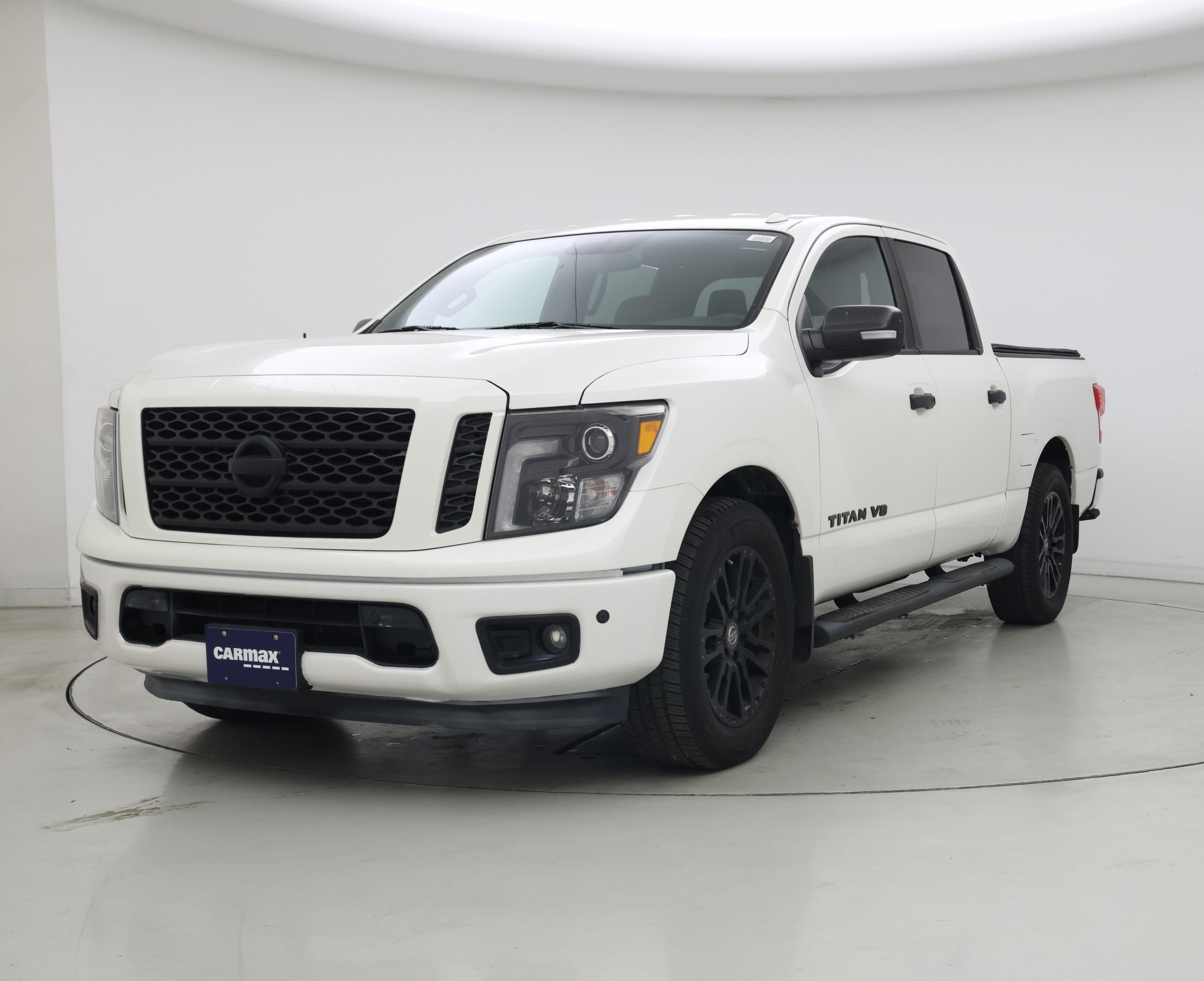 Thumbnail: 2018 Nissan Titan - 4
