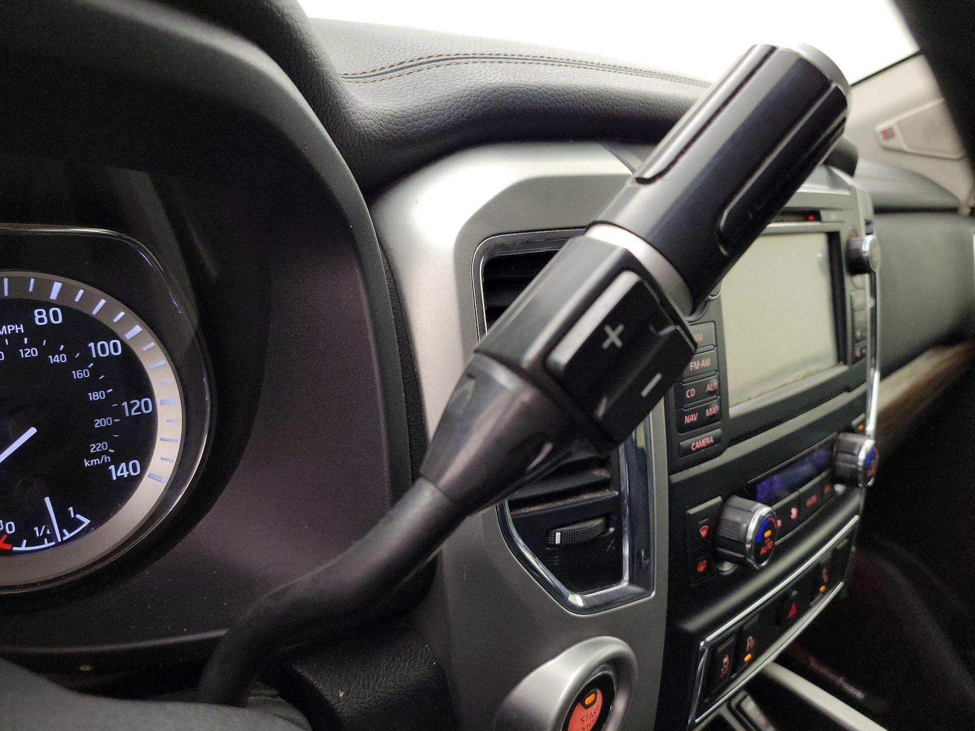 Thumbnail: 2018 Nissan Titan - 18