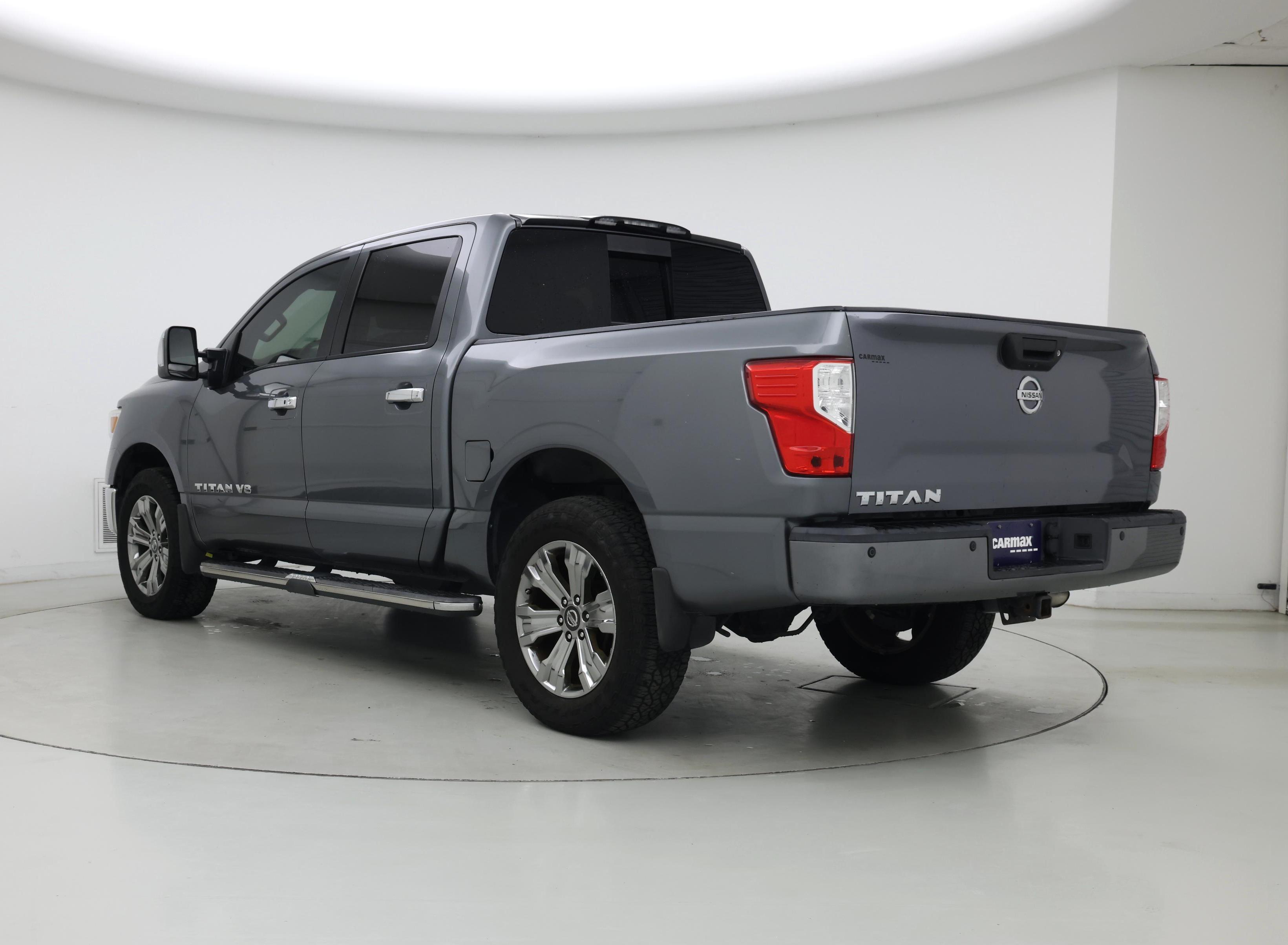 Thumbnail: 2018 Nissan Titan - 2