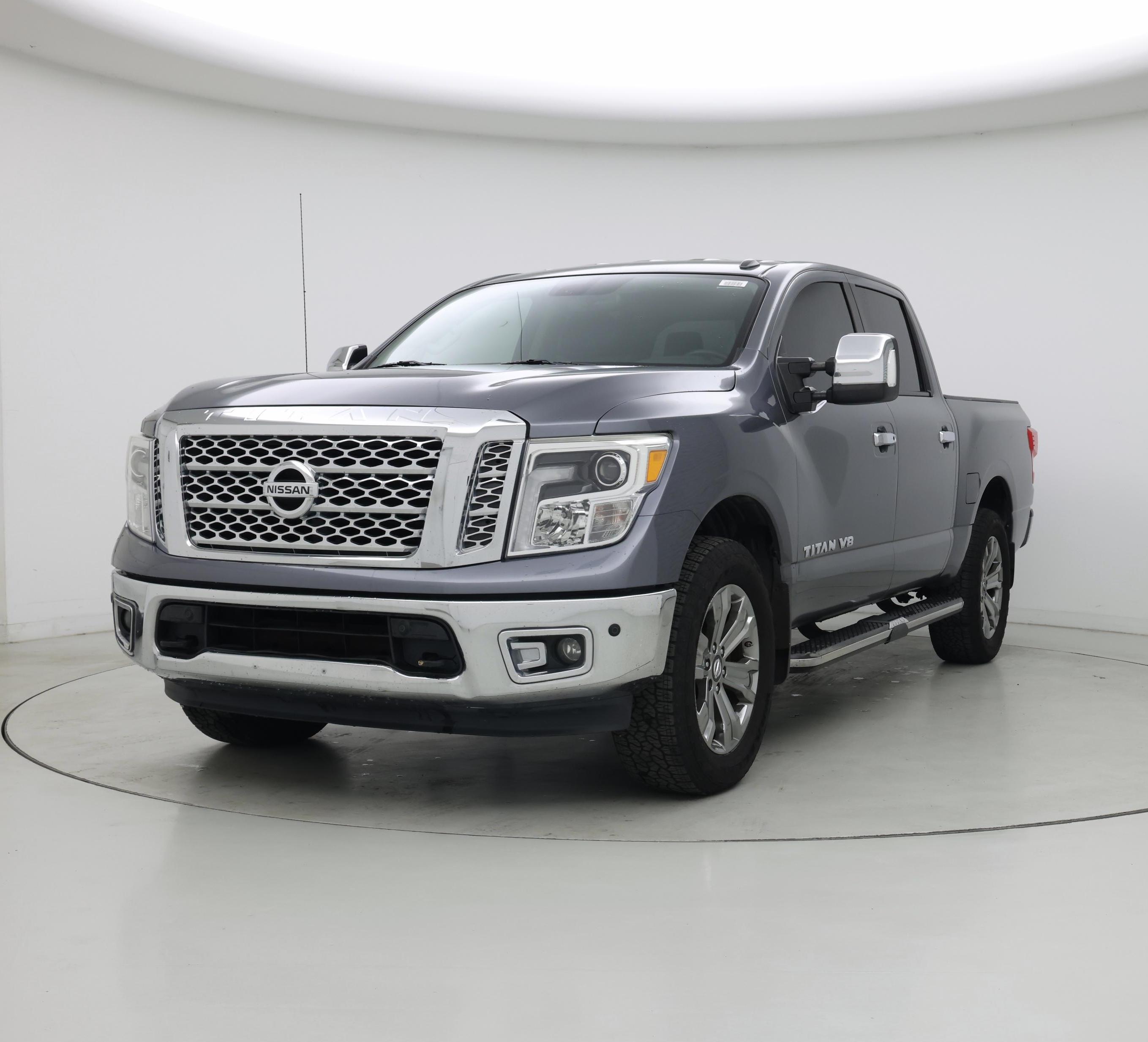 Thumbnail: 2018 Nissan Titan - 4