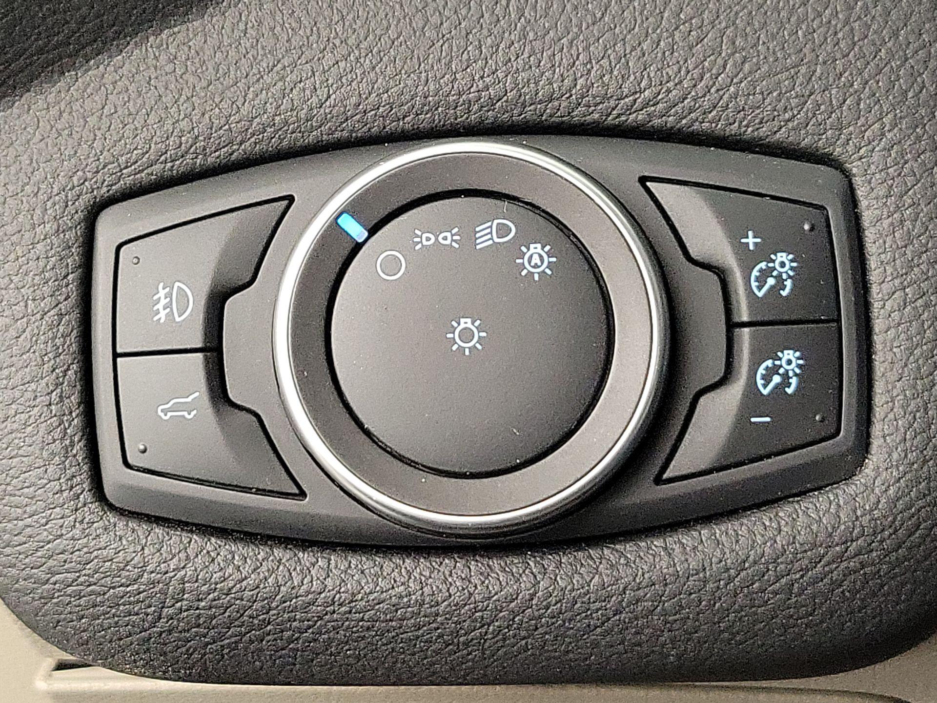 Thumbnail: 2018 Ford Escape - 13