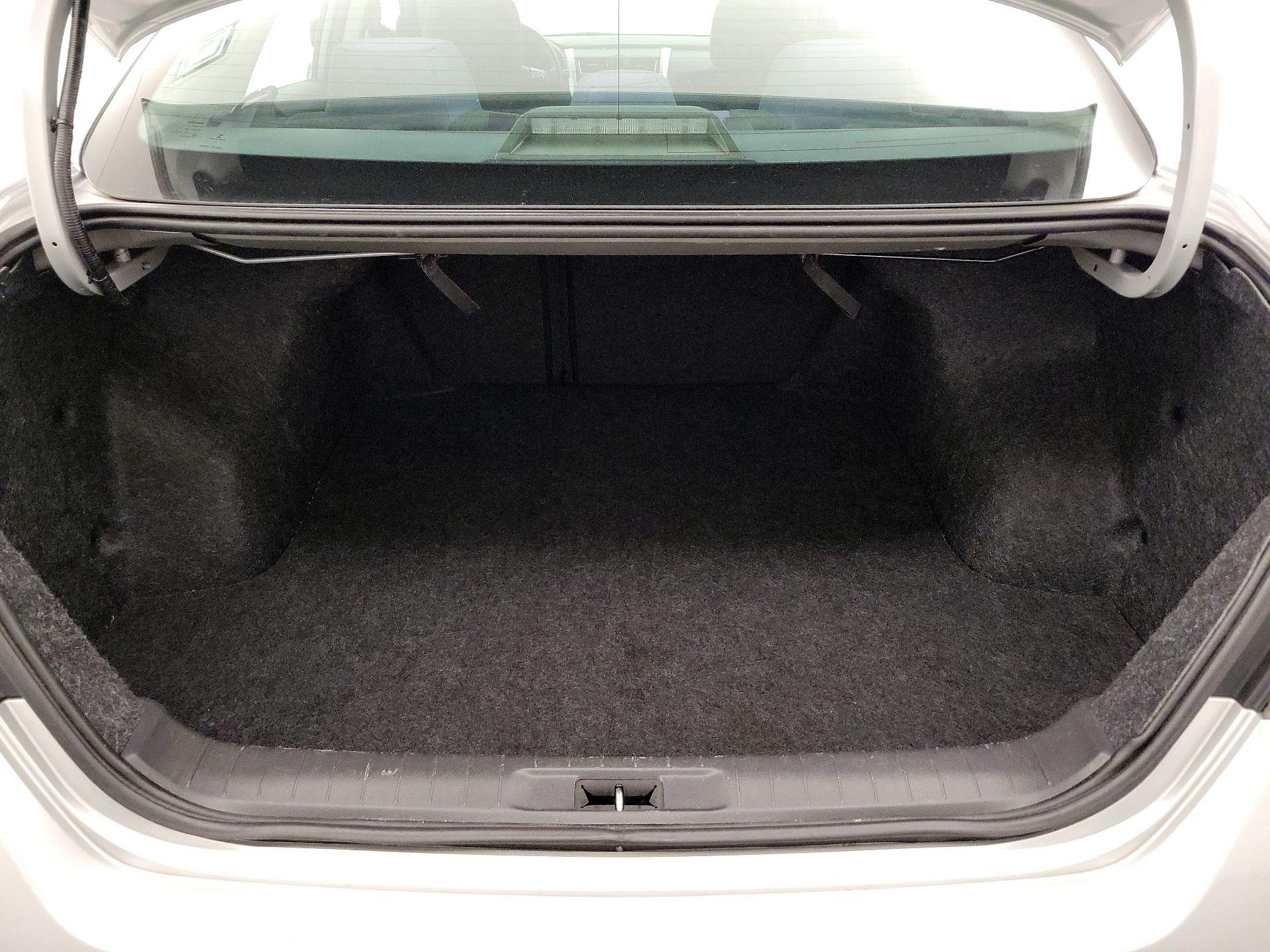 Thumbnail: 2015 Nissan Altima - 20