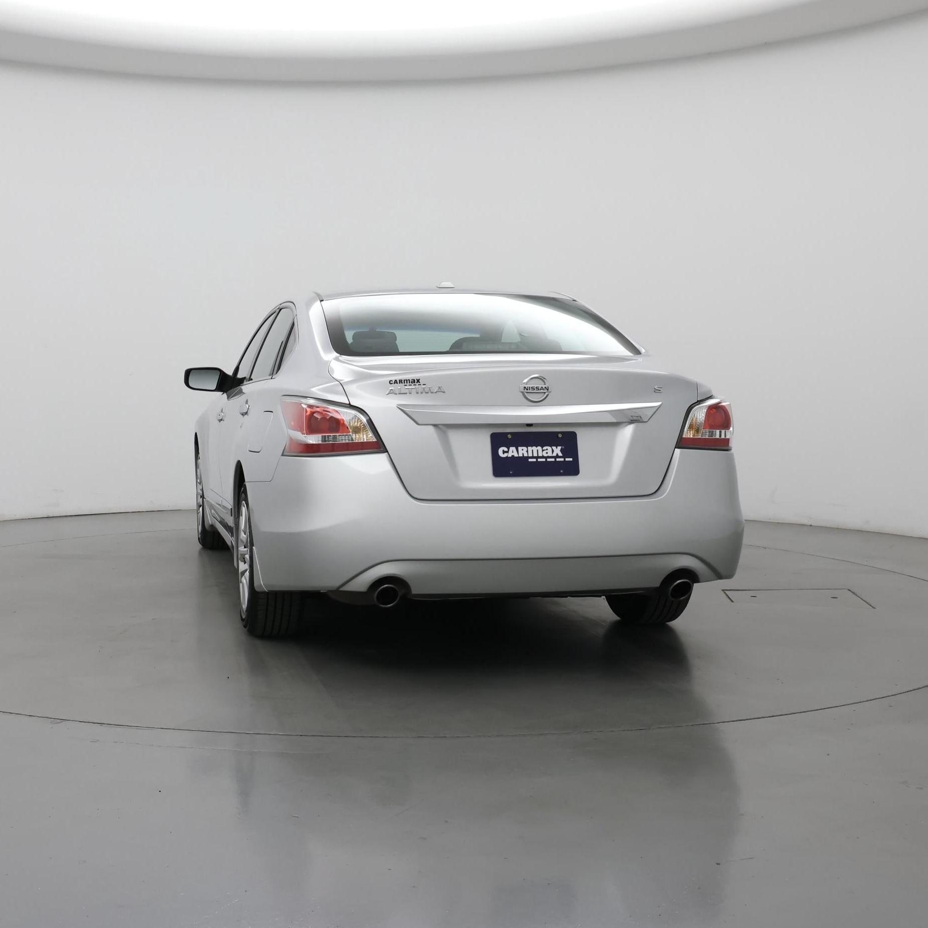 Thumbnail: 2015 Nissan Altima - 6