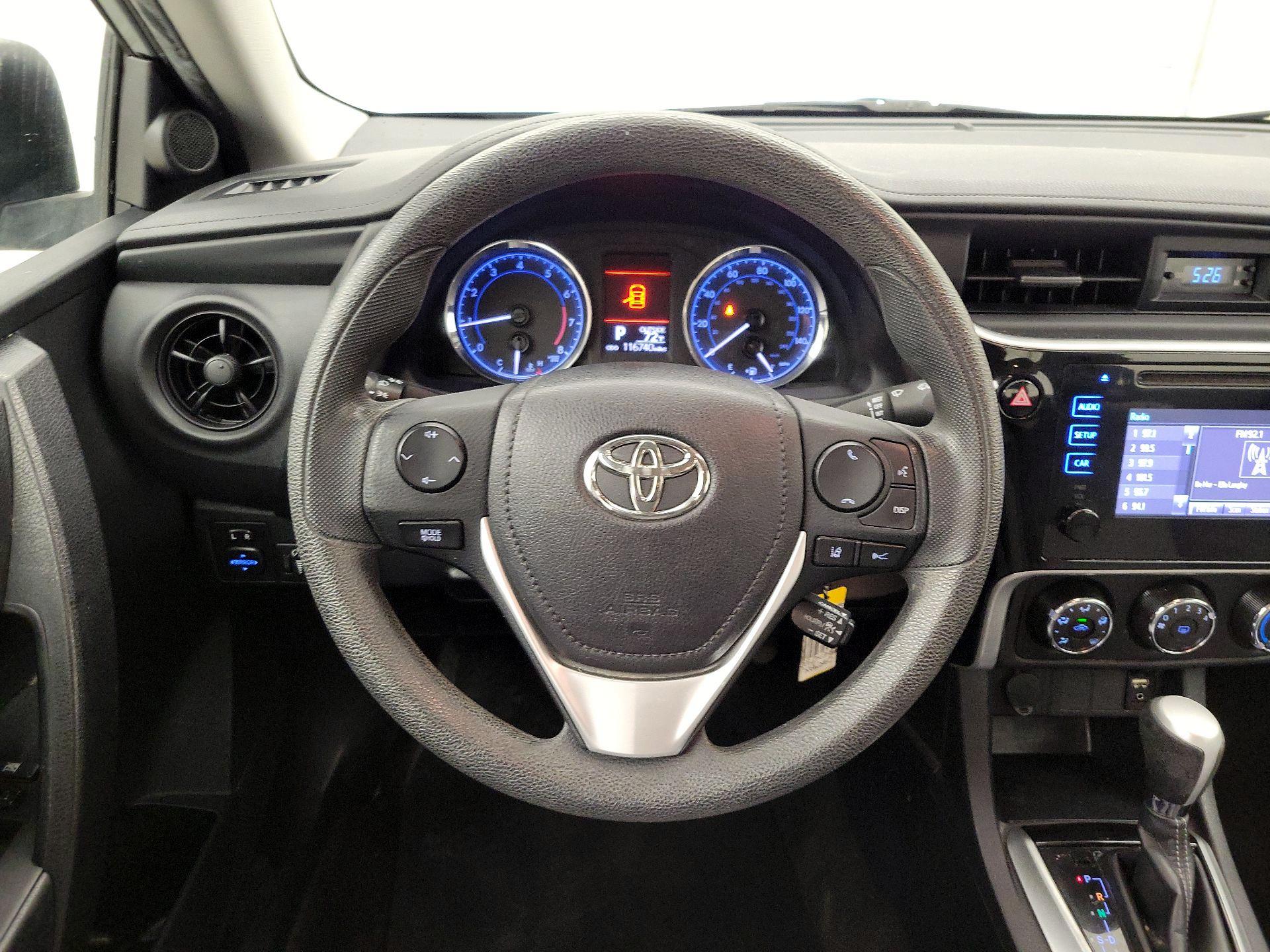 Thumbnail: 2017 Toyota Corolla - 10