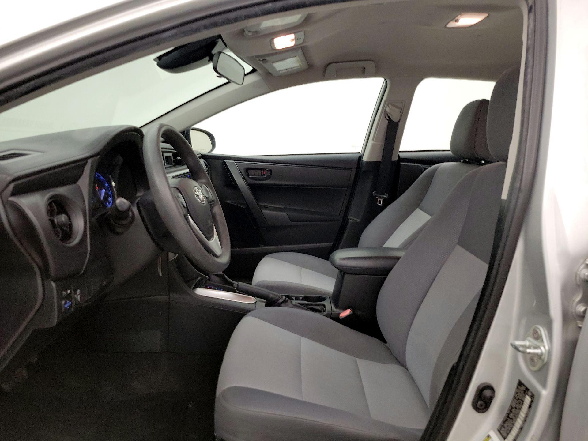 Thumbnail: 2017 Toyota Corolla - 11