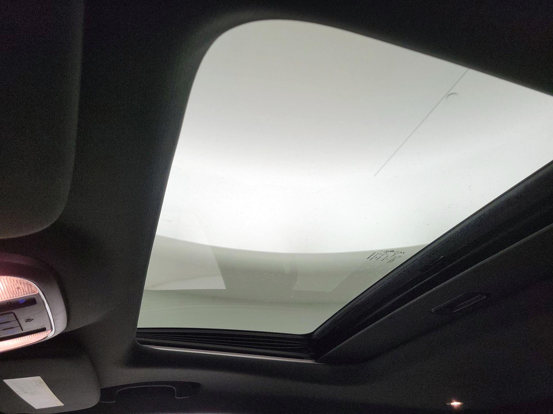 Thumbnail: 2016 Jeep Grand Cherokee - 20