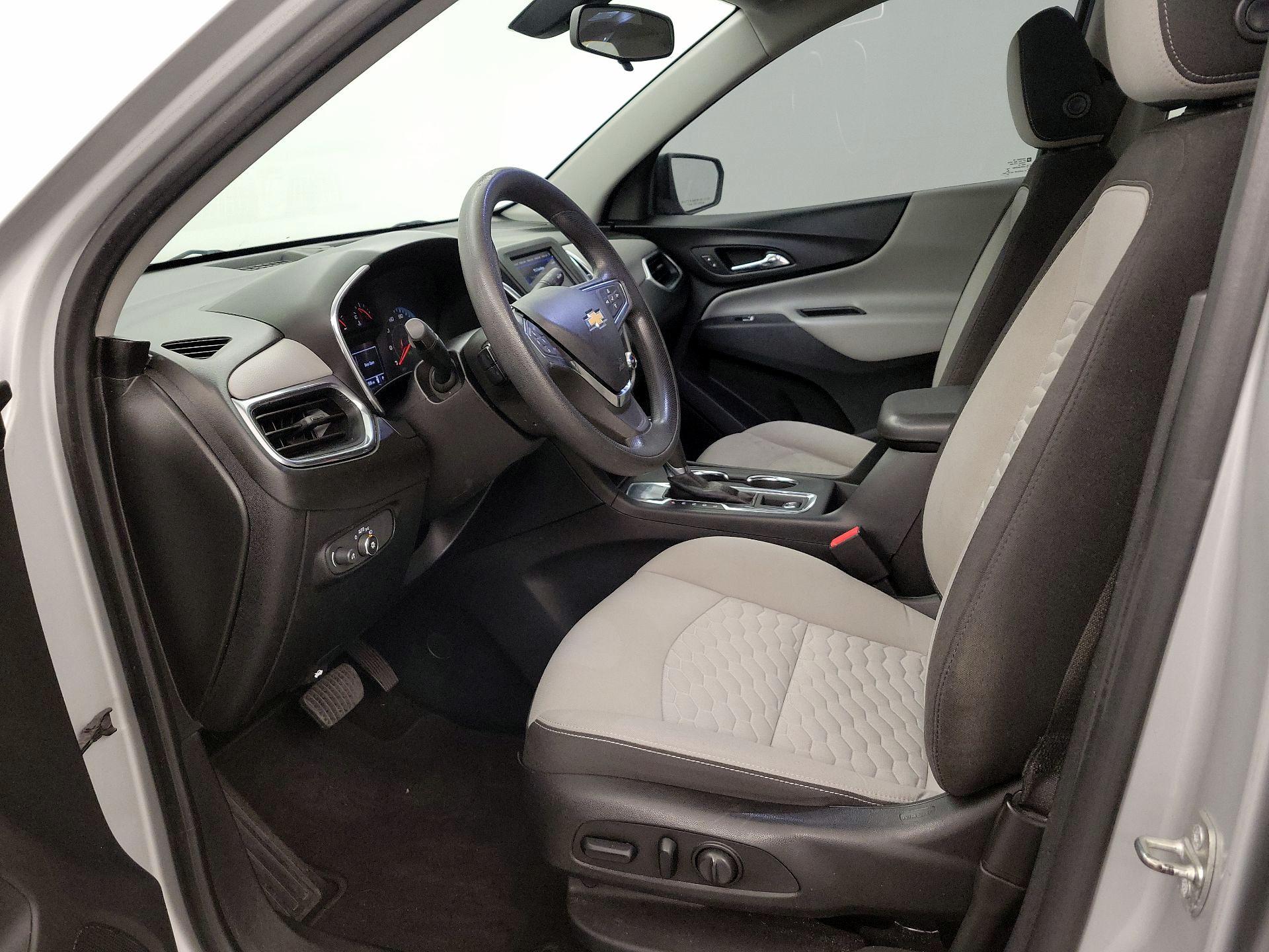 Thumbnail: 2019 Chevrolet Equinox - 11