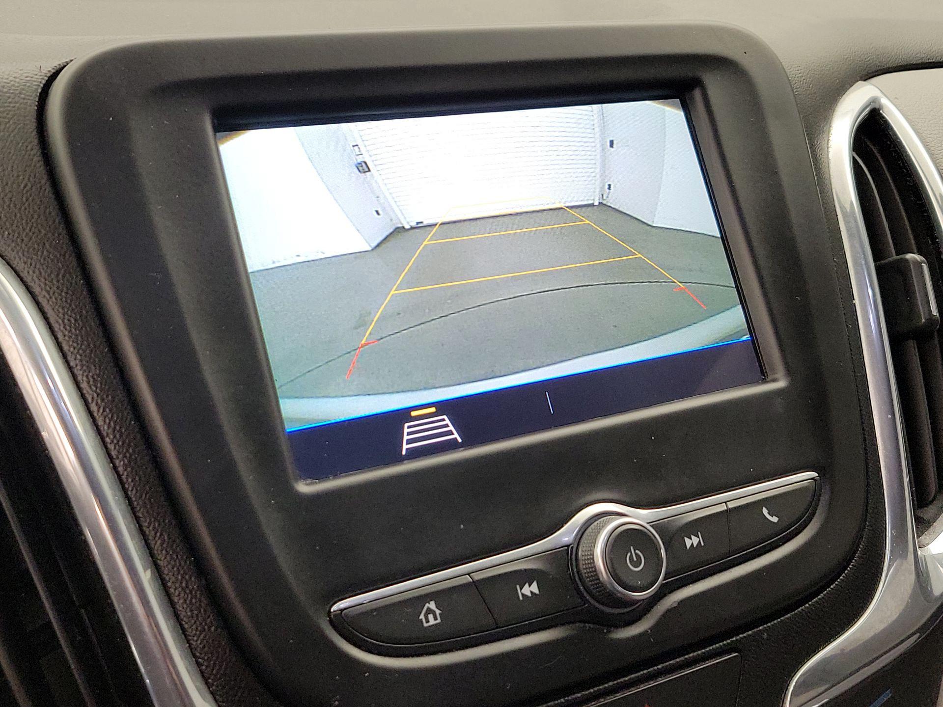 Thumbnail: 2019 Chevrolet Equinox - 14