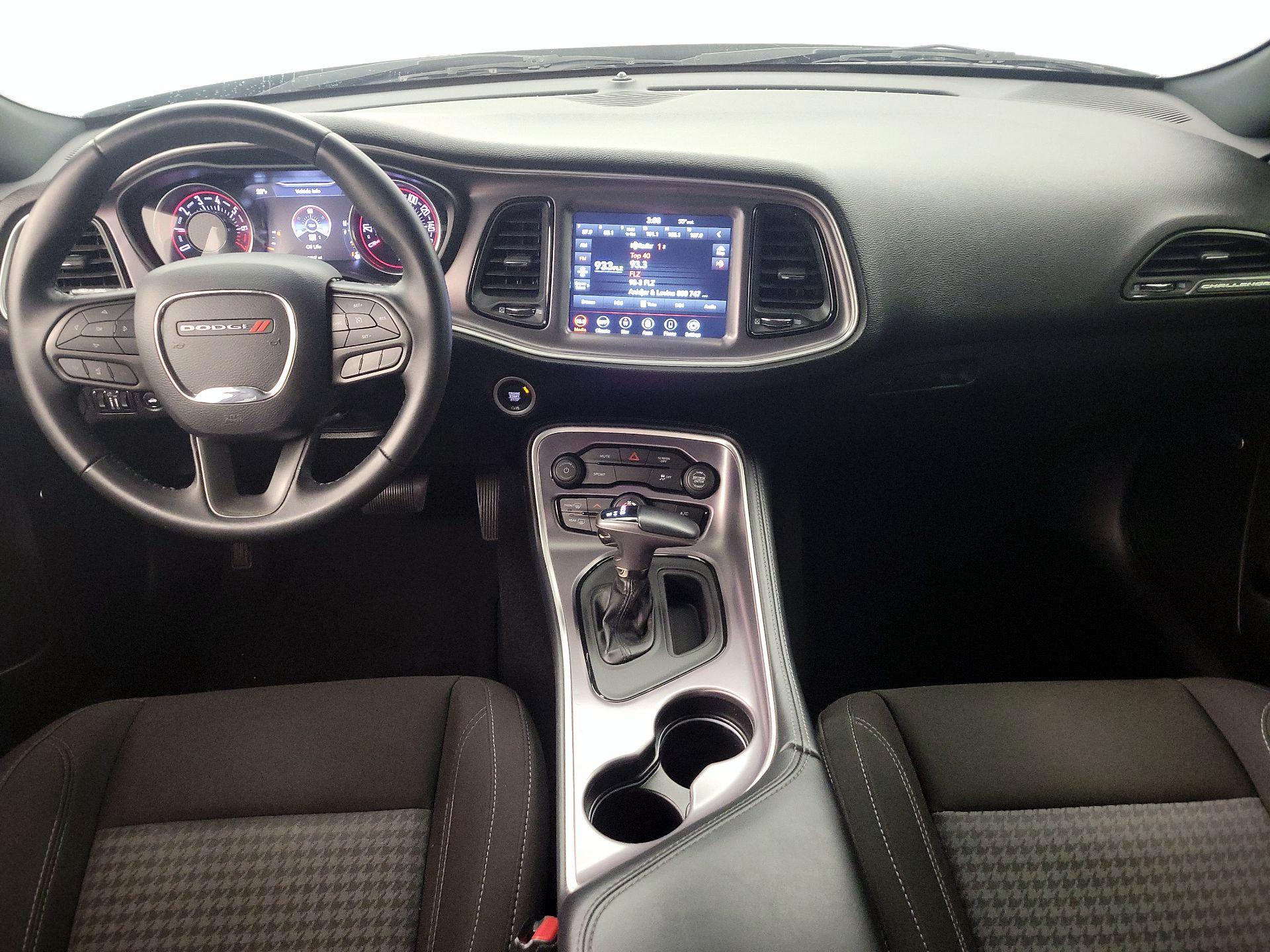 Thumbnail: 2021 Dodge Challenger - 9