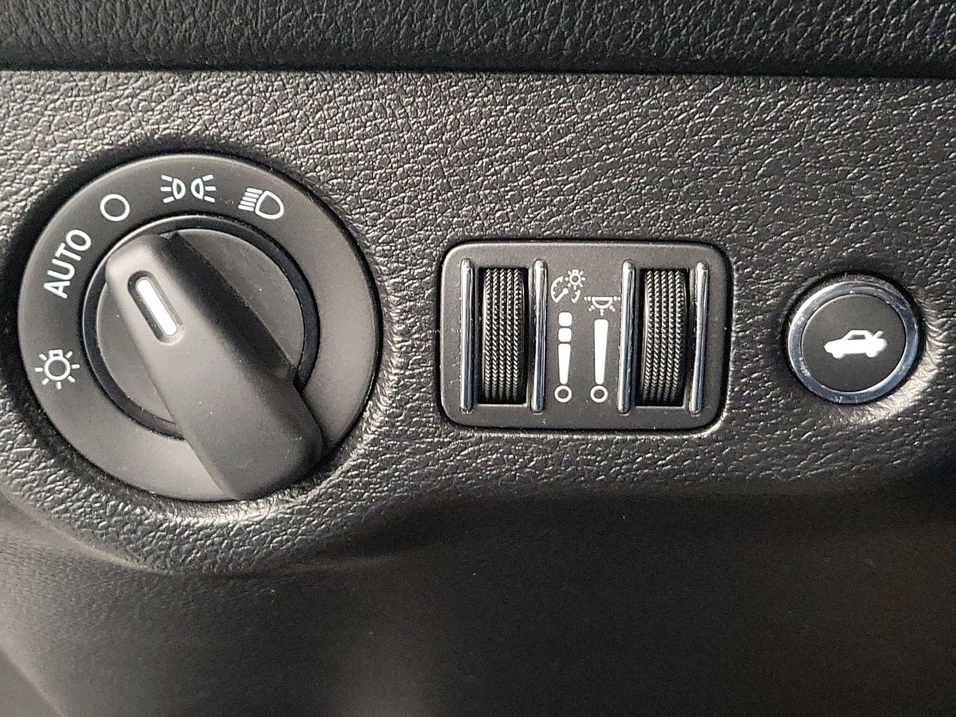 Thumbnail: 2021 Dodge Challenger - 13