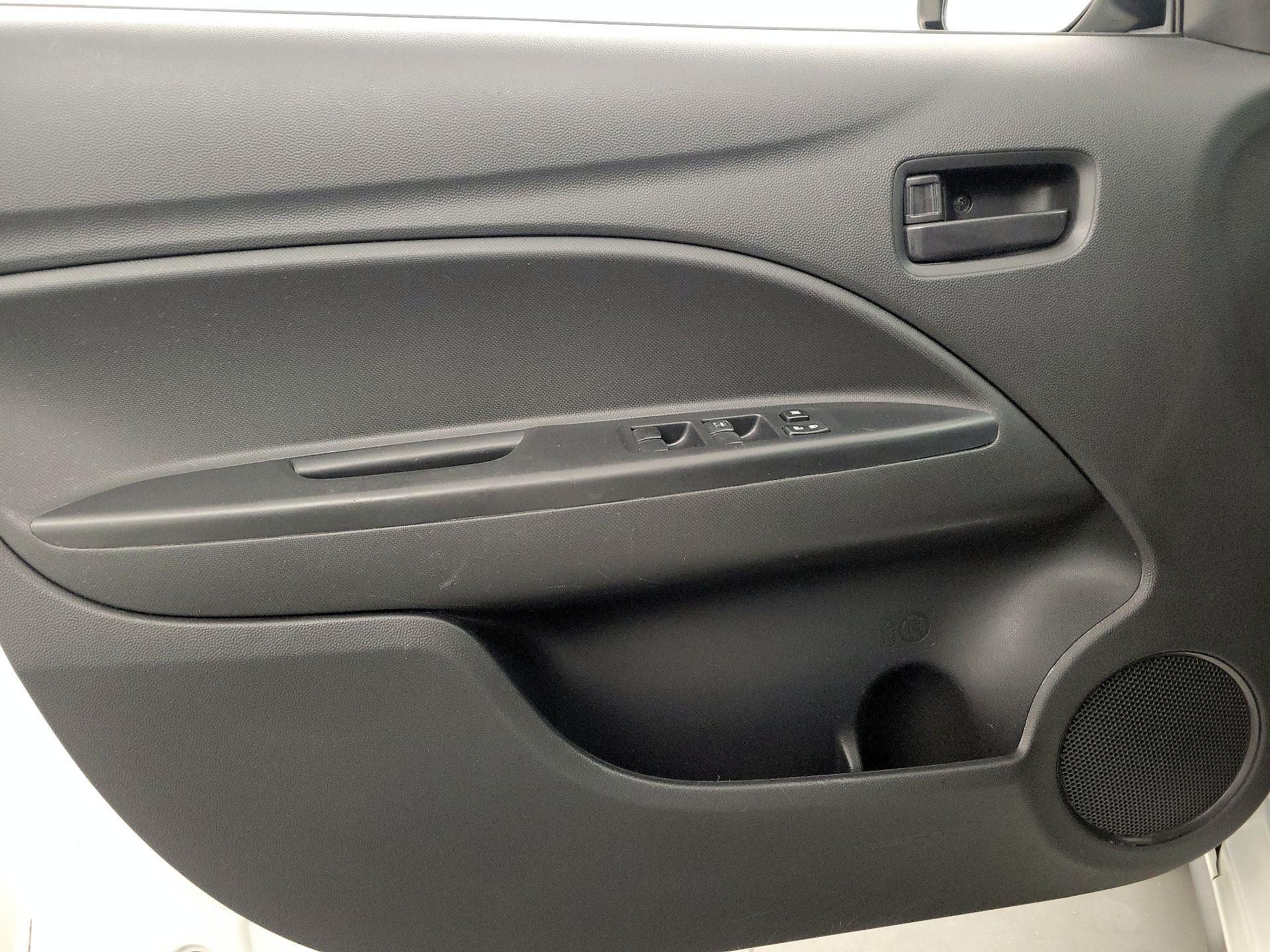 Thumbnail: 2019 Mitsubishi Mirage - 12