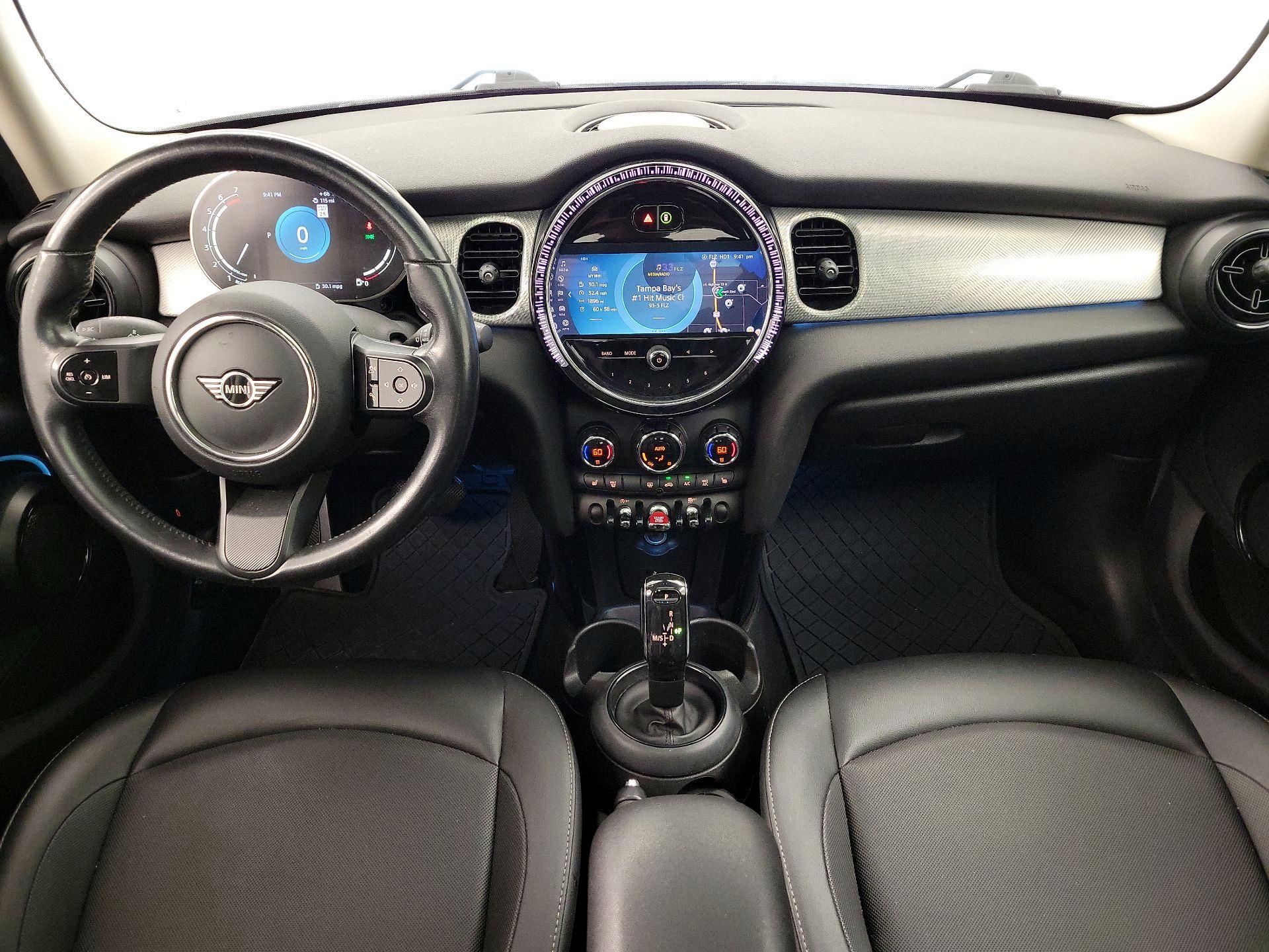 Thumbnail: 2022 MINI Cooper Hardtop - 9