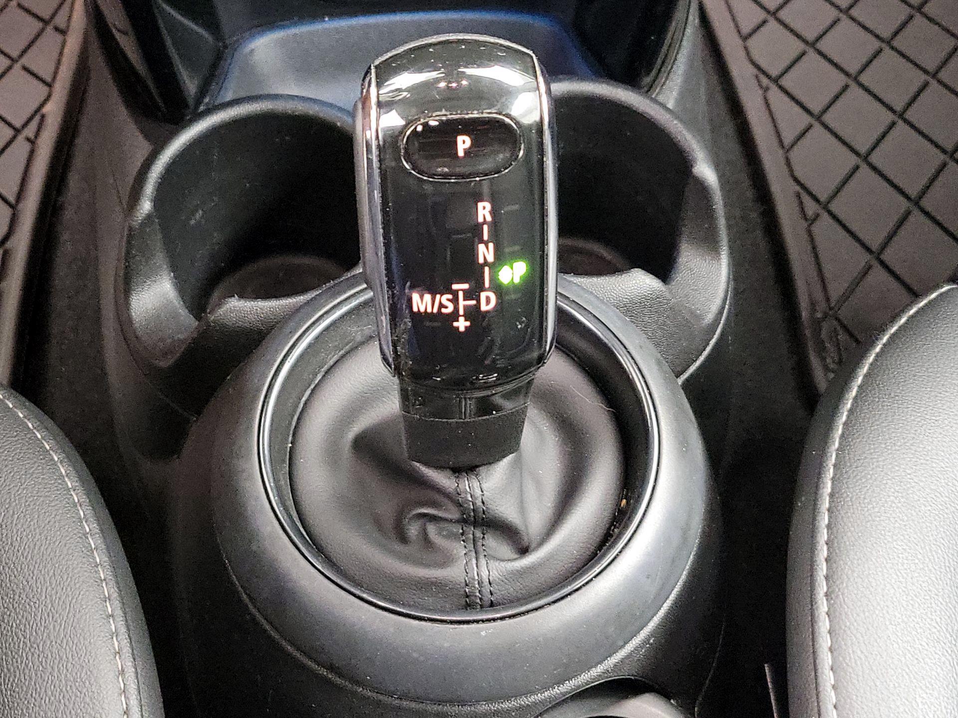 Thumbnail: 2022 MINI Cooper Hardtop - 18