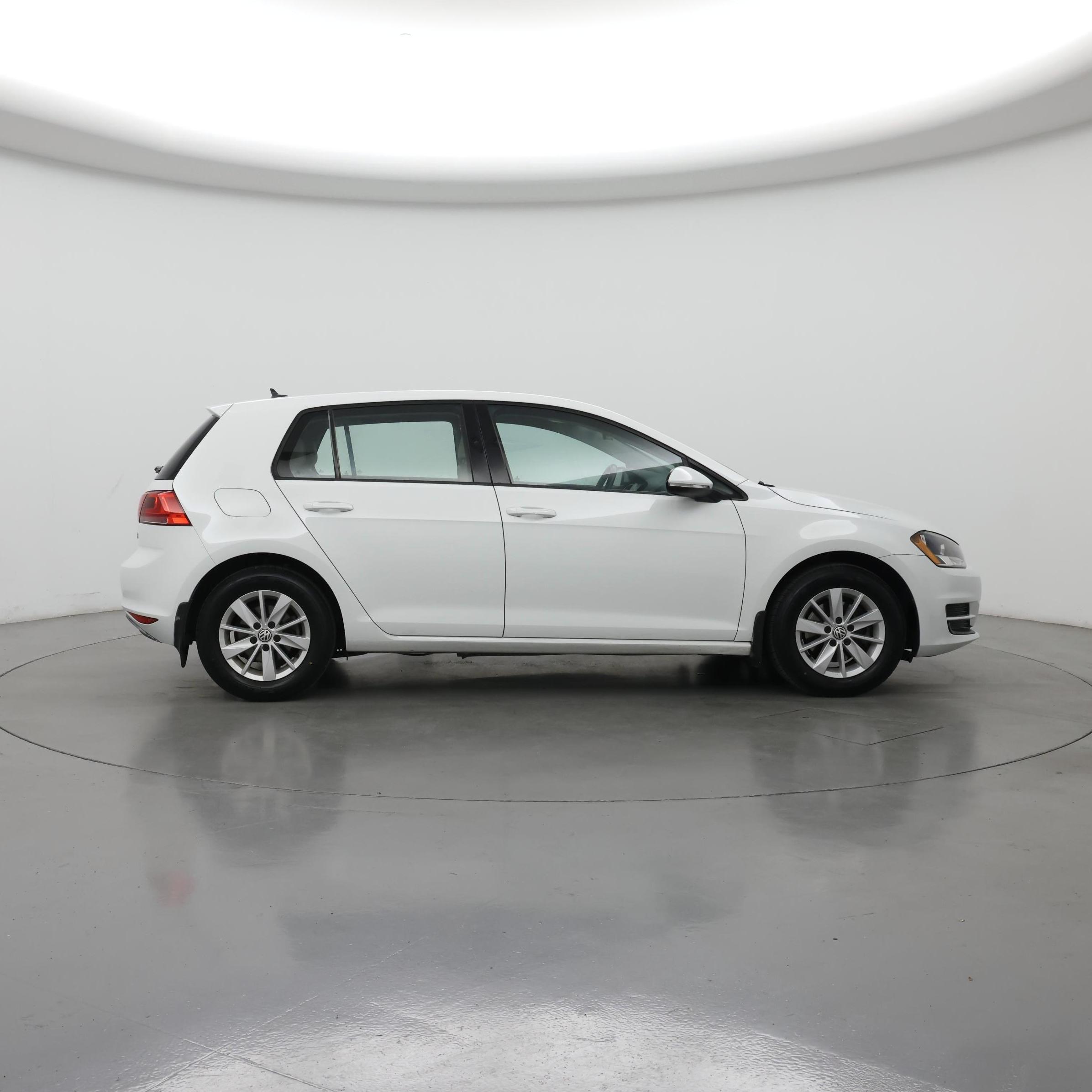 Thumbnail: 2016 Volkswagen Golf - 7