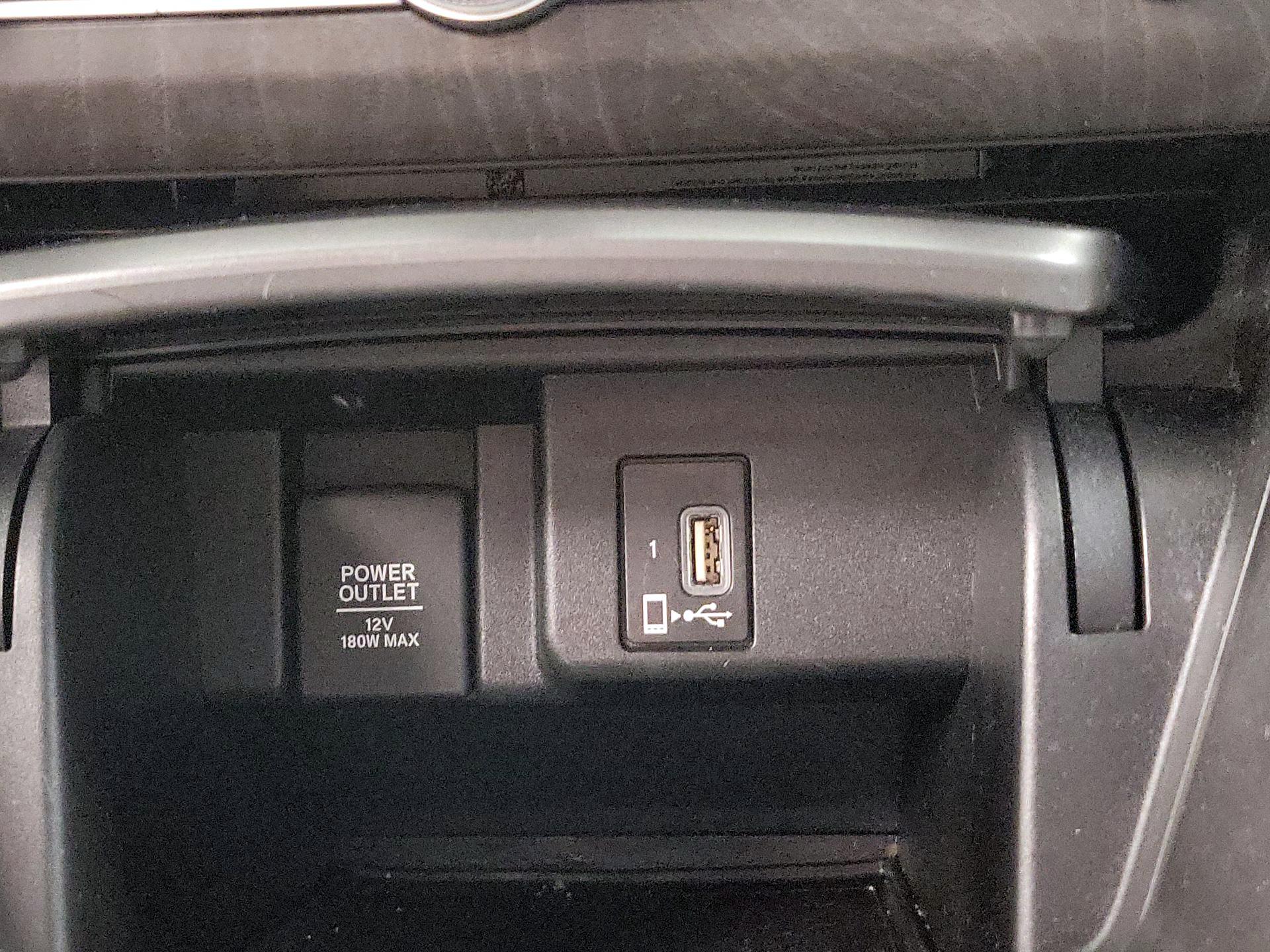 Thumbnail: 2018 Honda Accord - 18