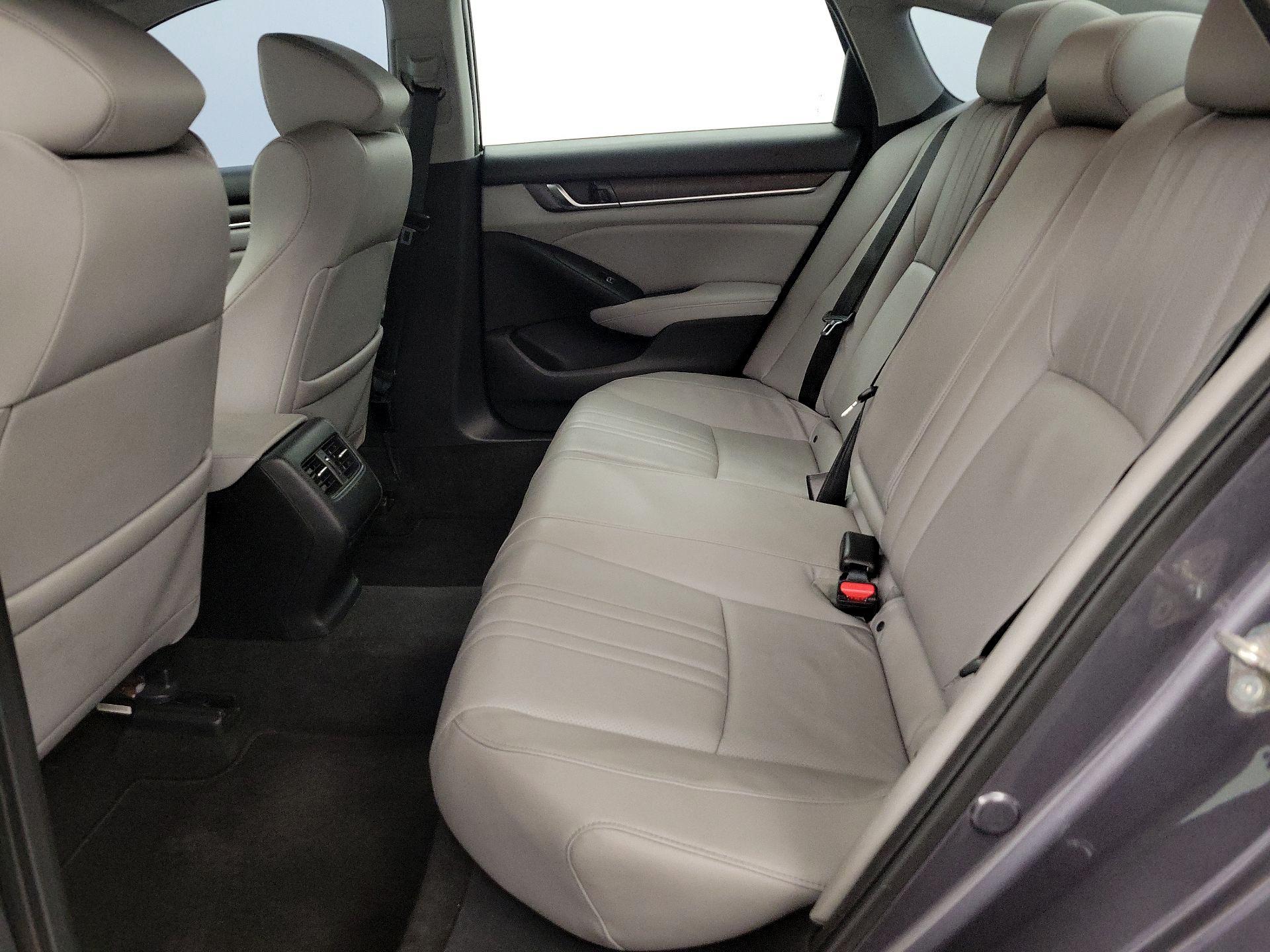 Thumbnail: 2018 Honda Accord - 20