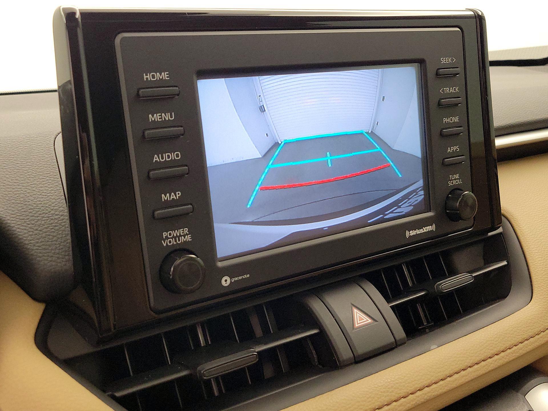 Thumbnail: 2022 Toyota RAV4 - 14