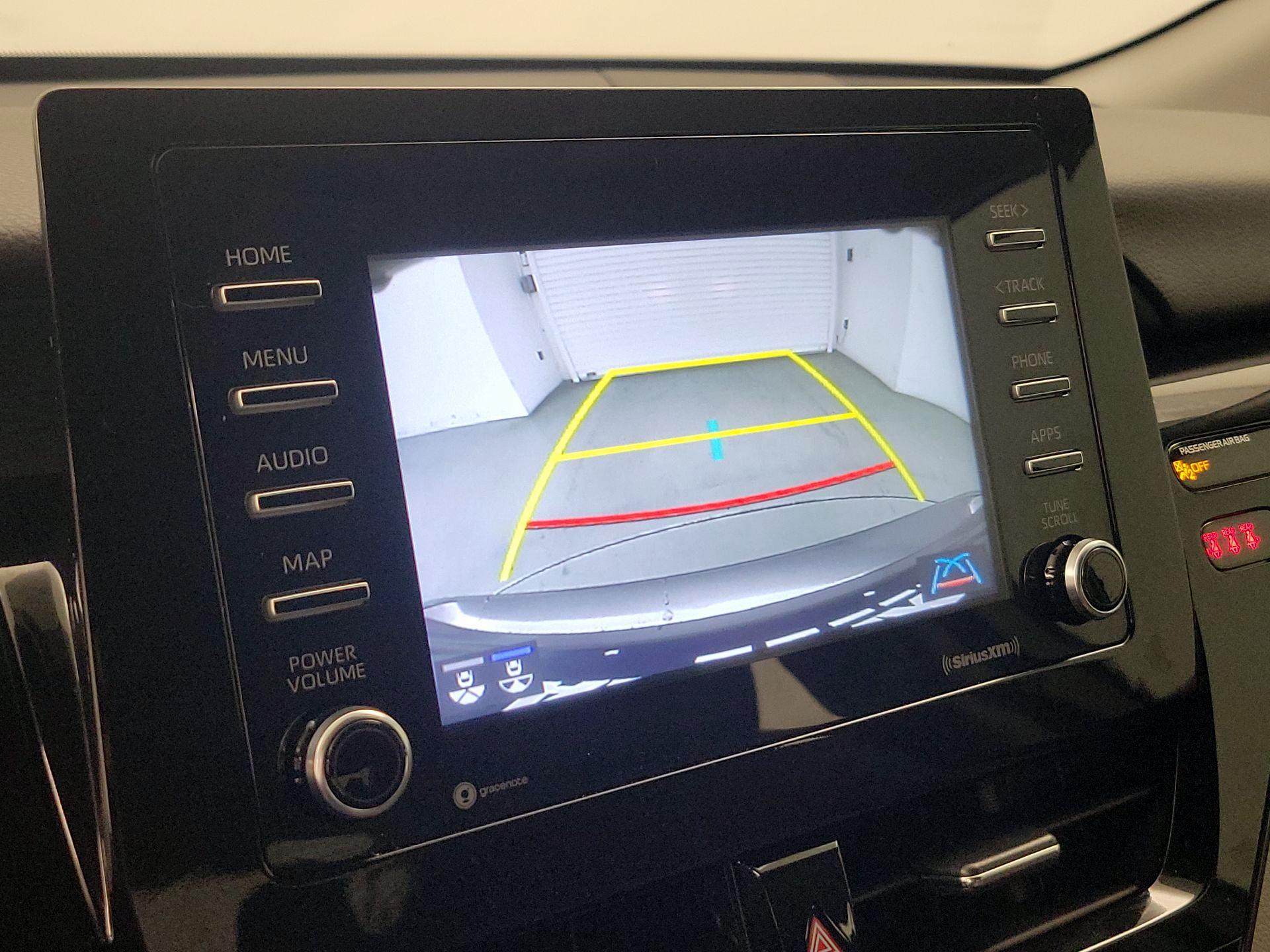 Thumbnail: 2022 Toyota Camry - 14