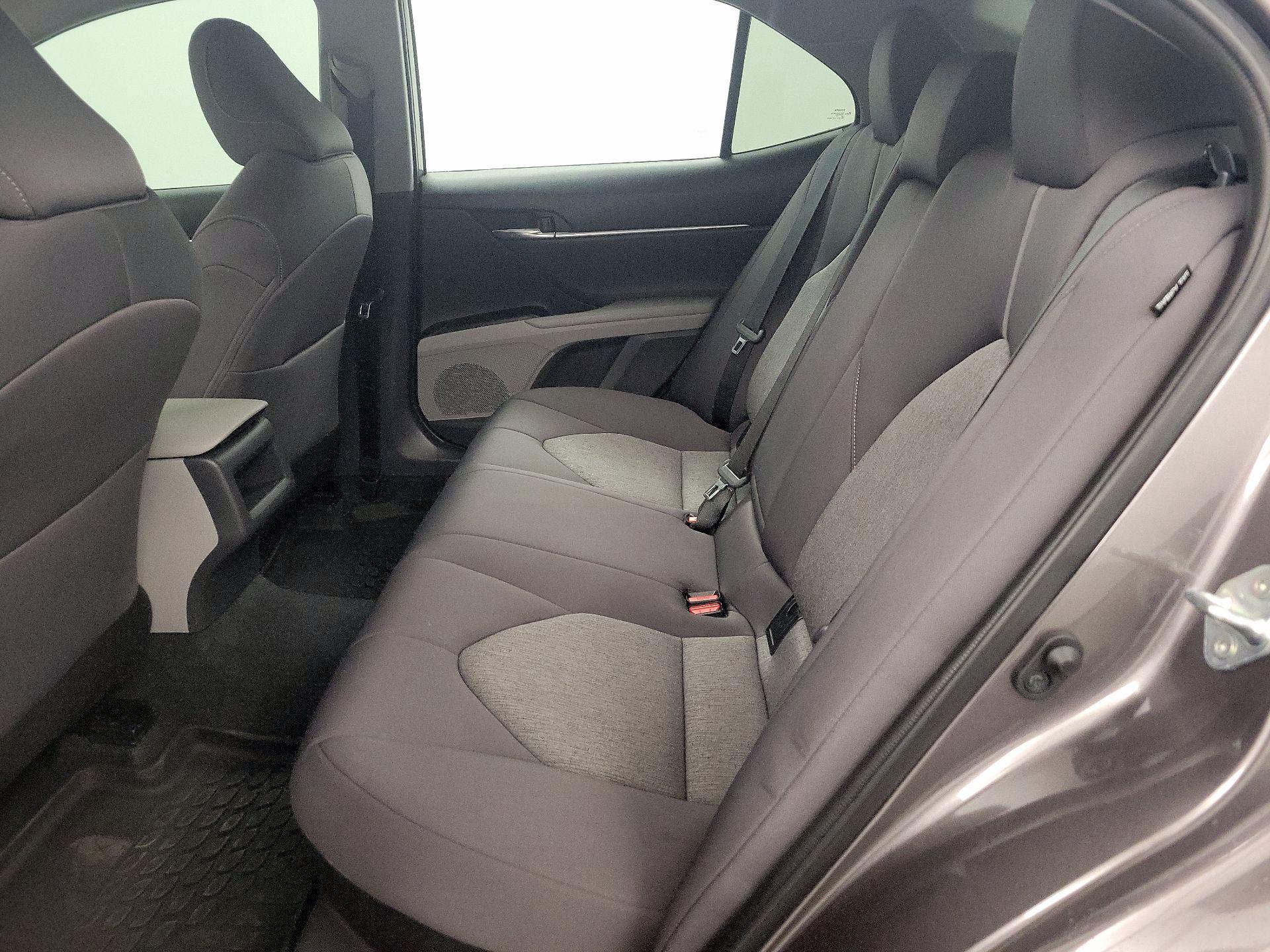 Thumbnail: 2022 Toyota Camry - 19