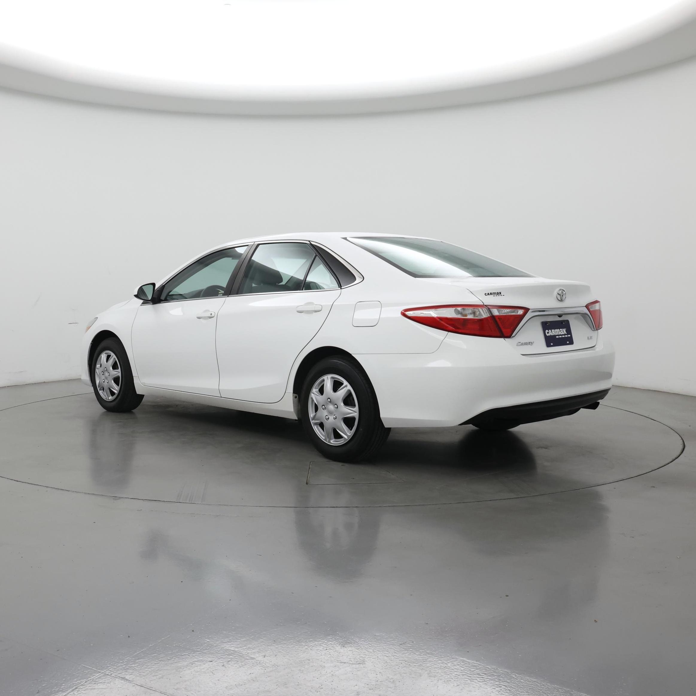 Thumbnail: 2017 Toyota Camry - 2