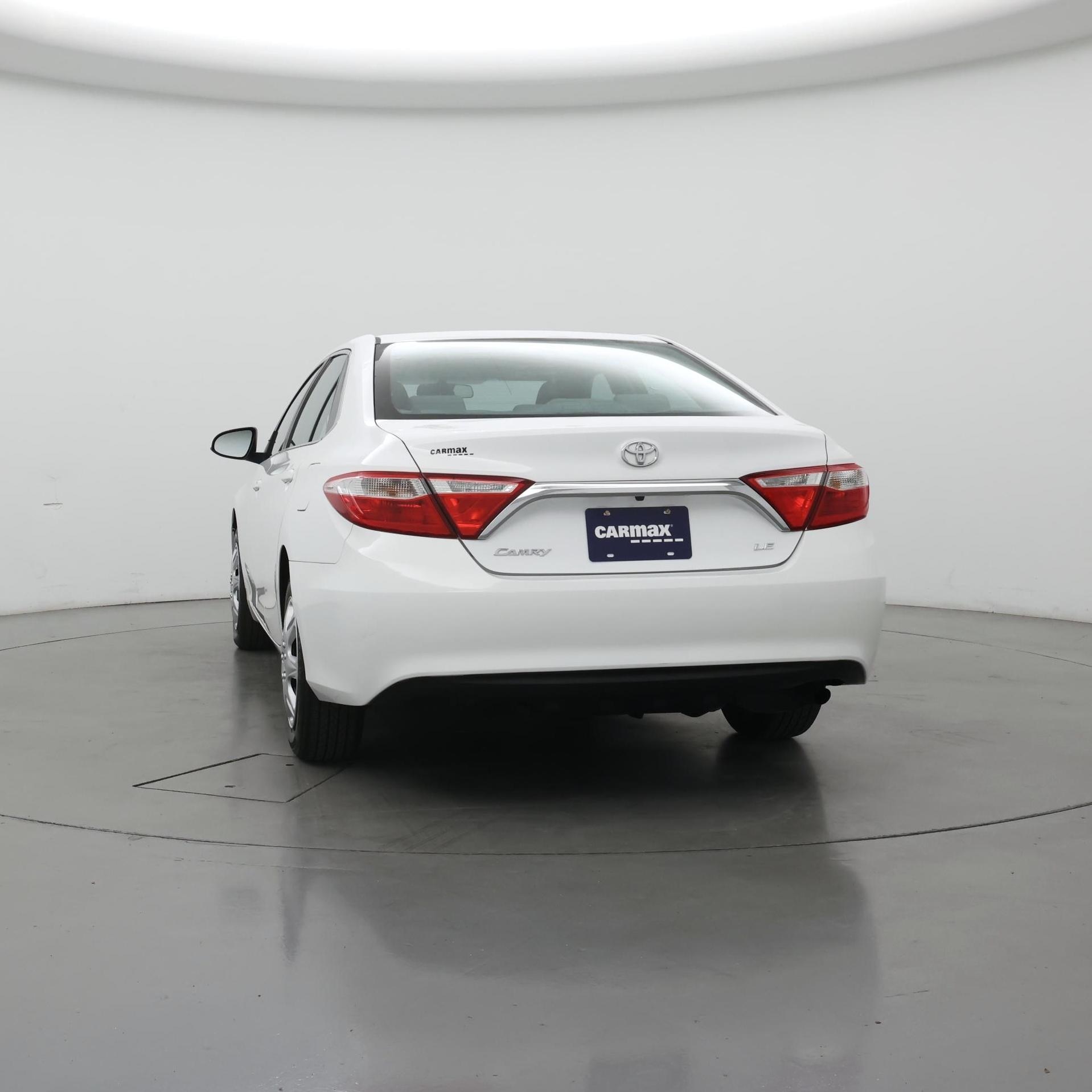 Thumbnail: 2017 Toyota Camry - 6