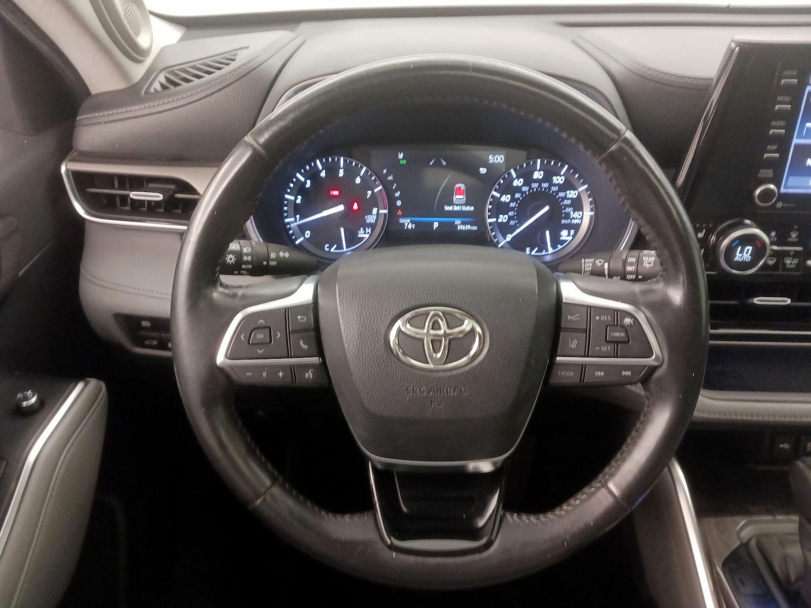 2020 Toyota Highlander Limited - Photo 11