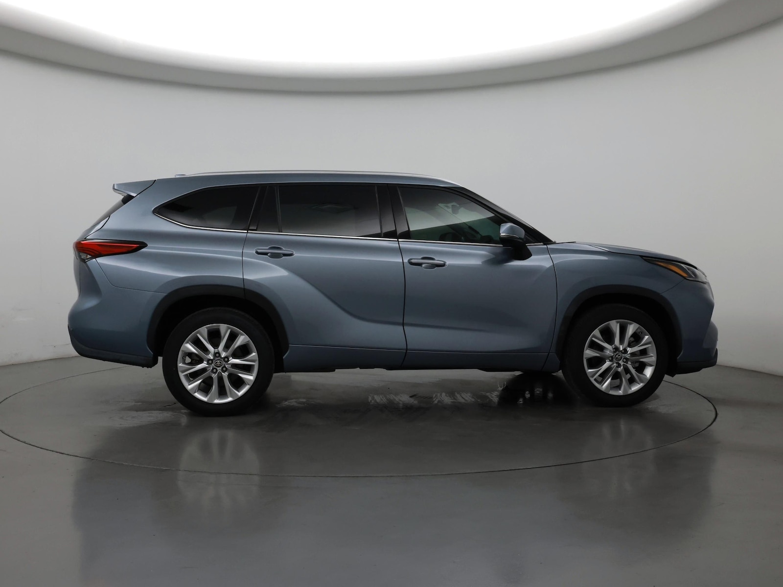 2020 Toyota Highlander Limited - Photo 8