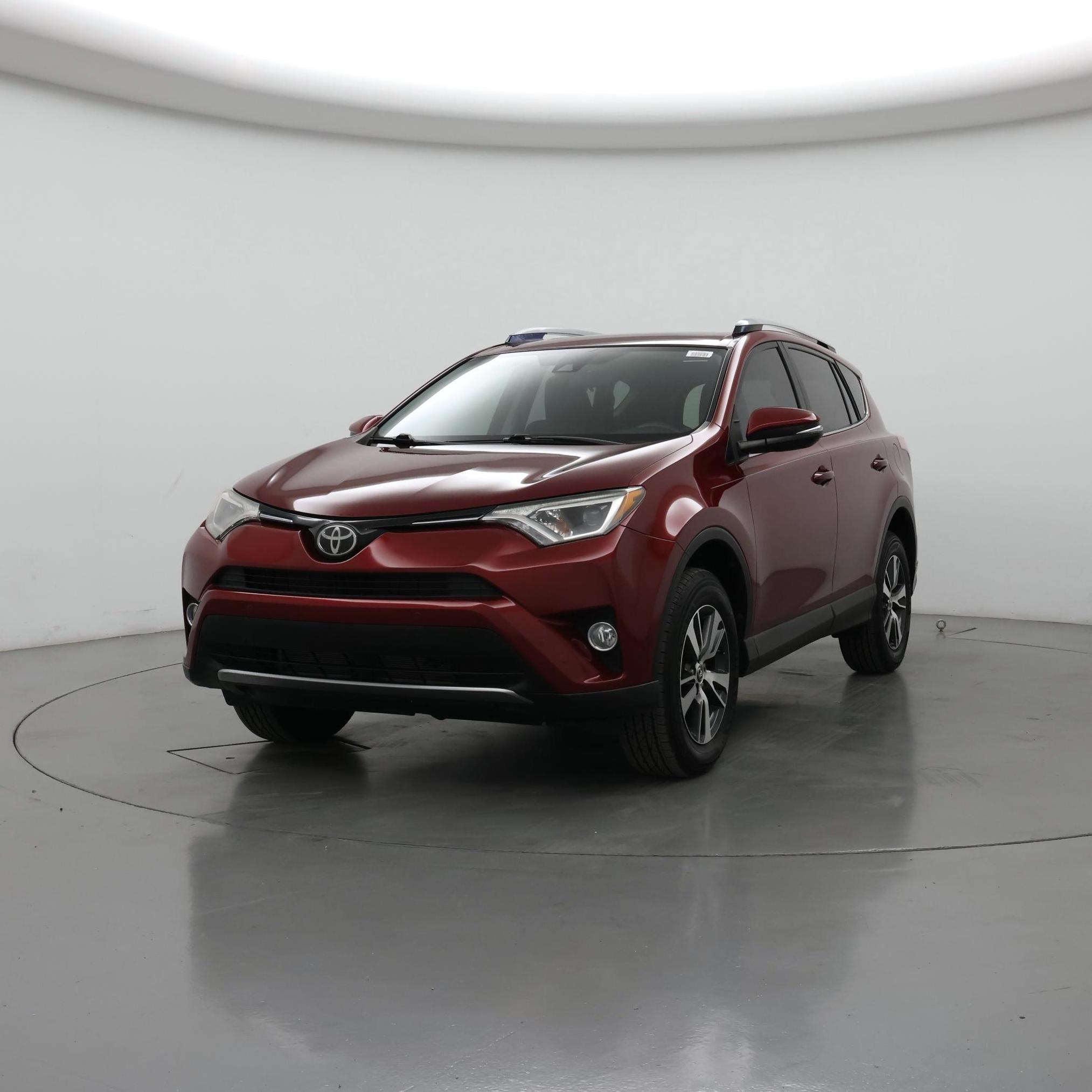 Thumbnail: 2018 Toyota RAV4 - 4