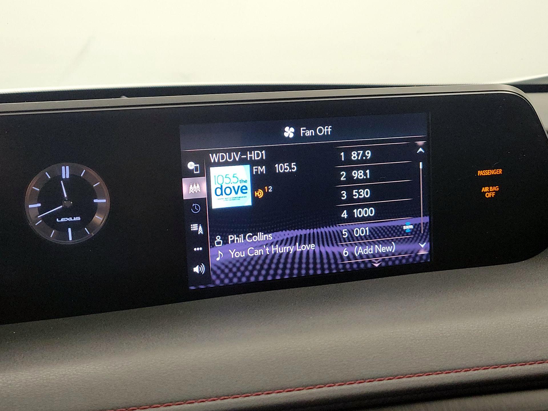 Thumbnail: 2019 Lexus UX - 15