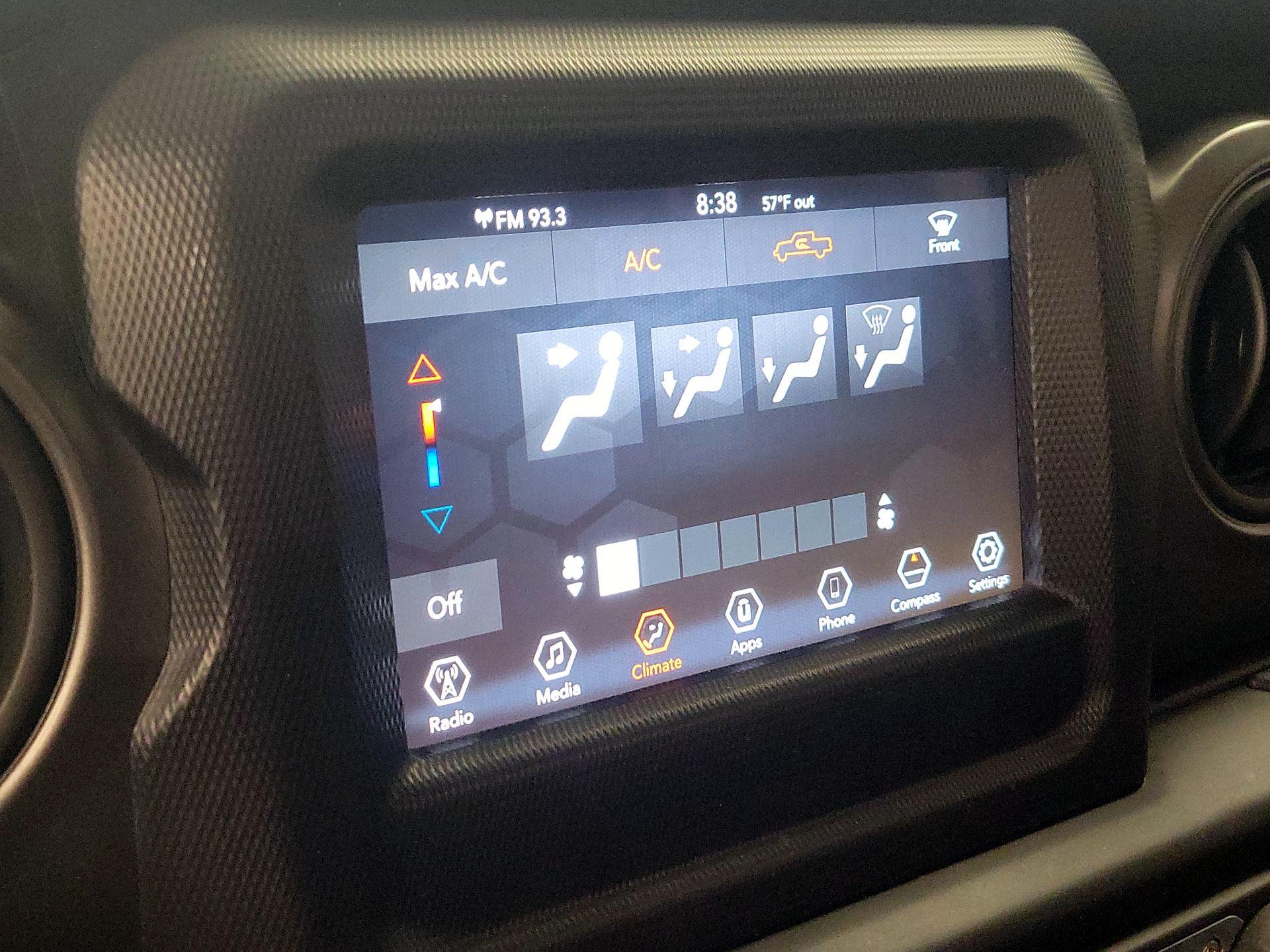 Thumbnail: 2023 Jeep Gladiator - 16