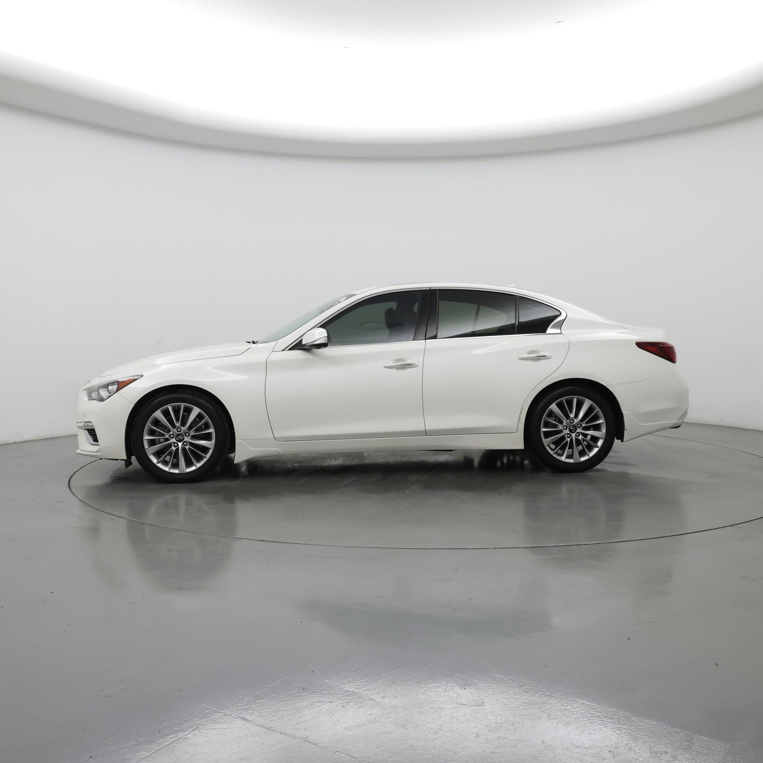 Thumbnail: 2021 INFINITI Q50 - 3